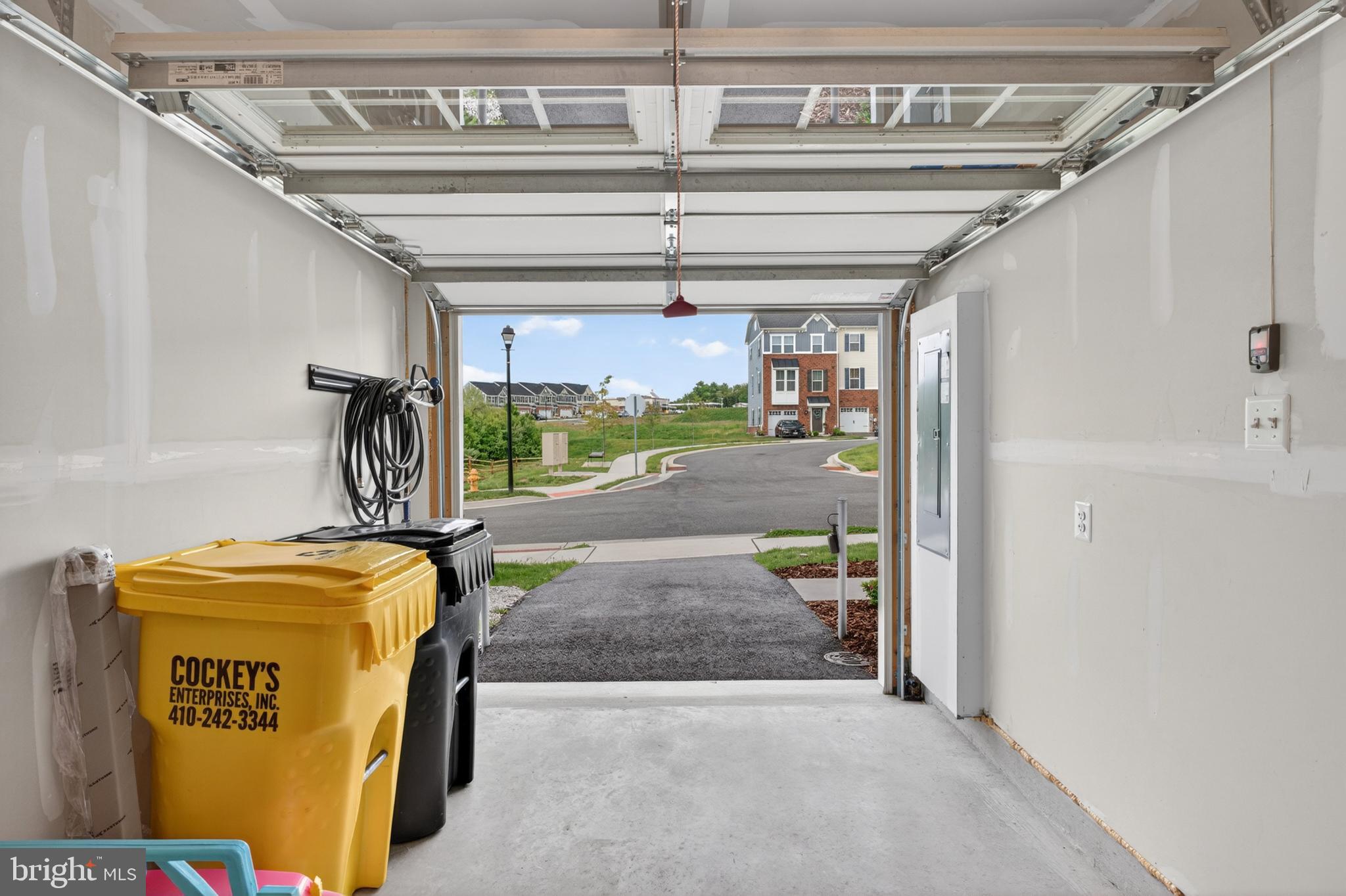 JAMES RUN TOWNHOMES - Residential