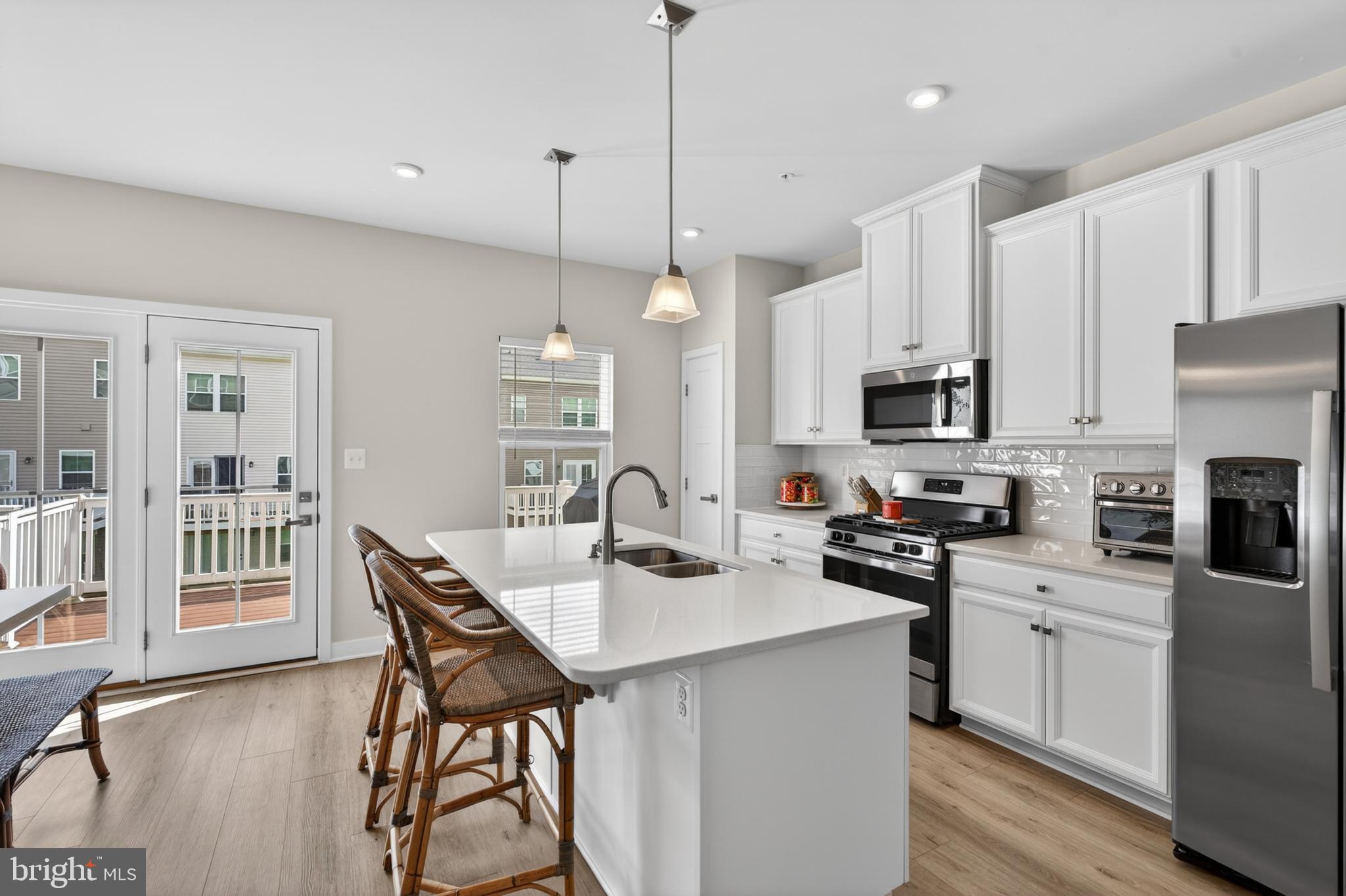 JAMES RUN TOWNHOMES - Residential