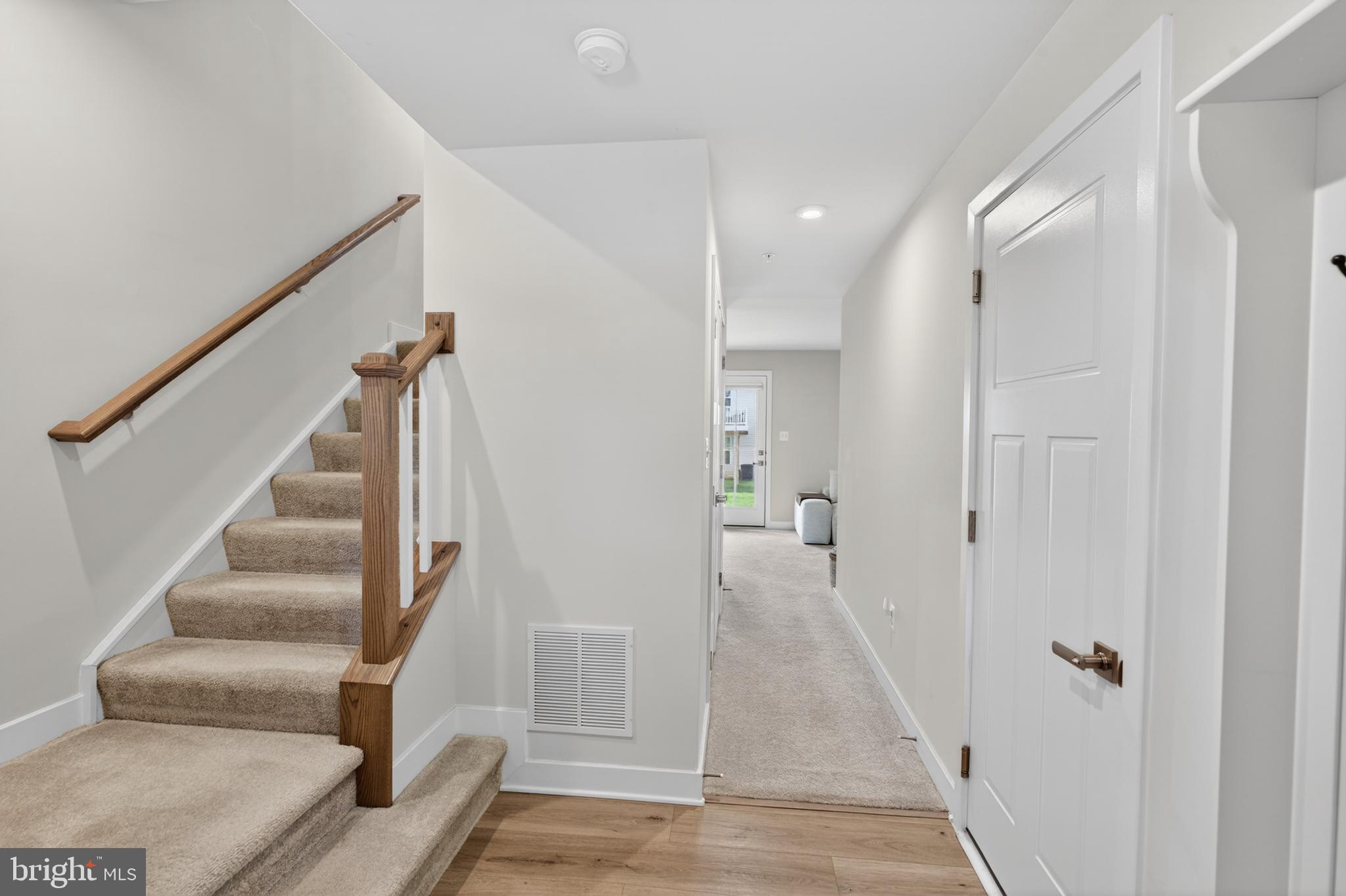 JAMES RUN TOWNHOMES - Residential