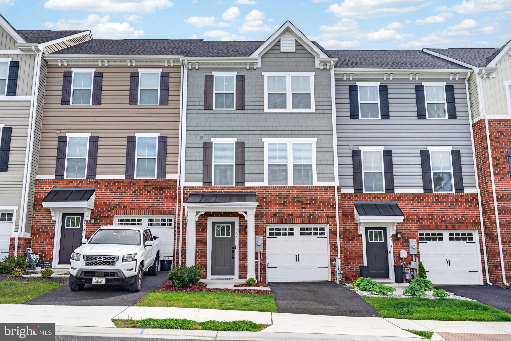 JAMES RUN TOWNHOMES - Residential