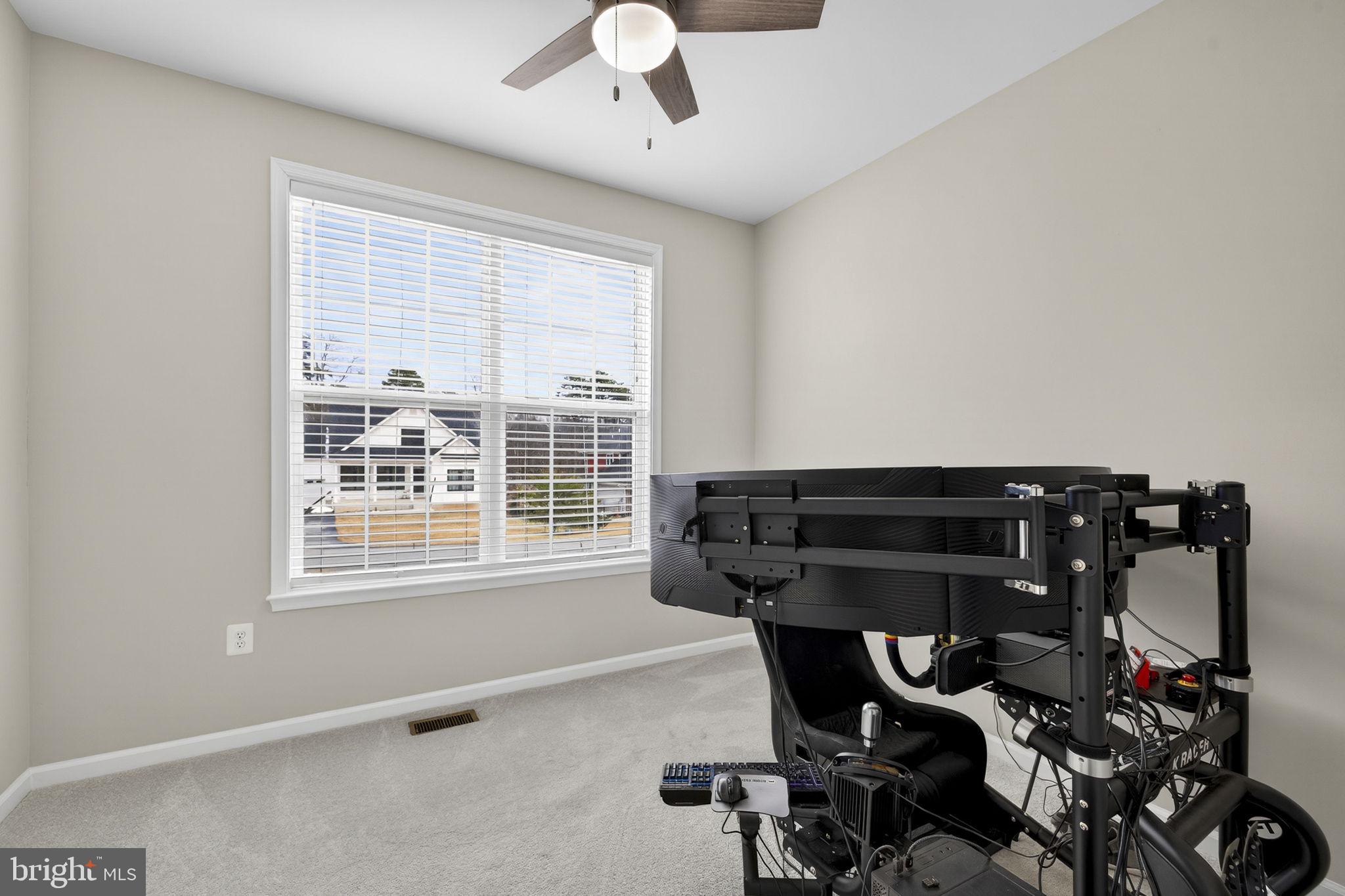 LAKE HOLIDAY ESTATES - Residential