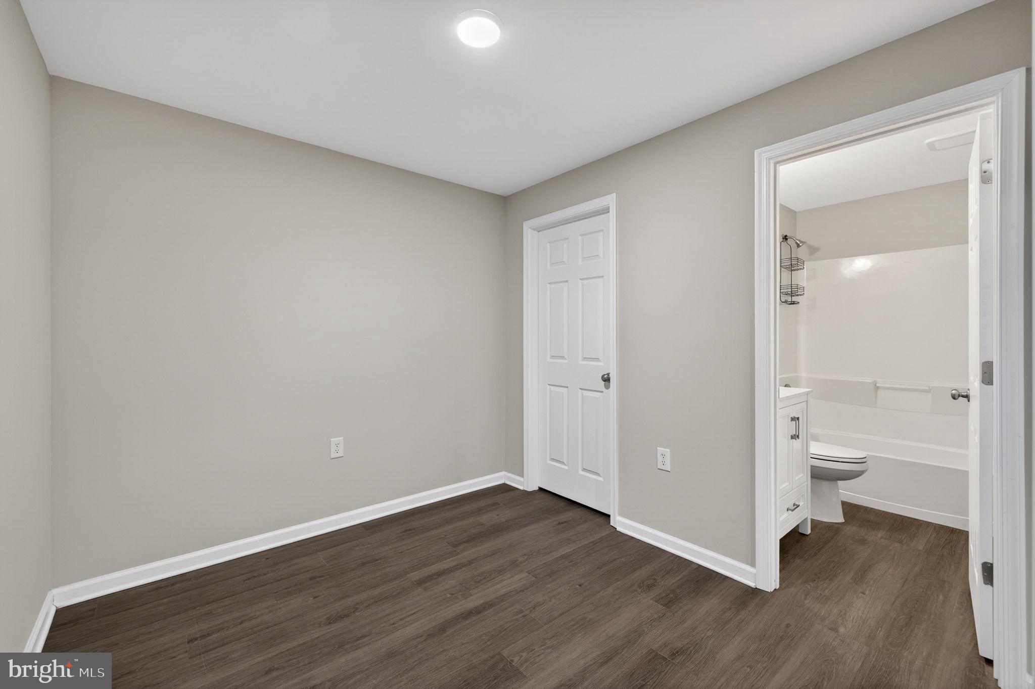 LAKE HOLIDAY ESTATES - Residential