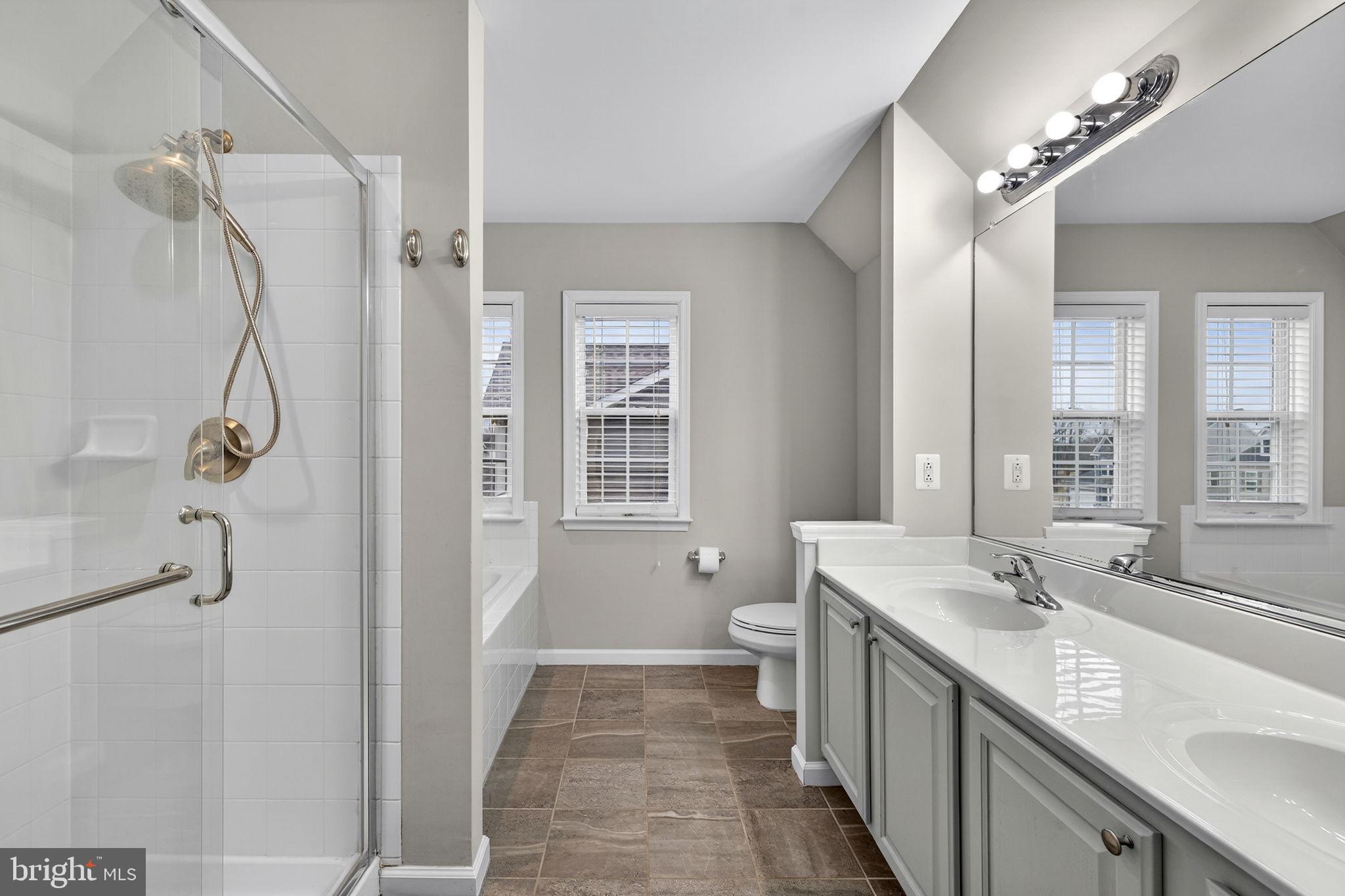 LAKE HOLIDAY ESTATES - Residential