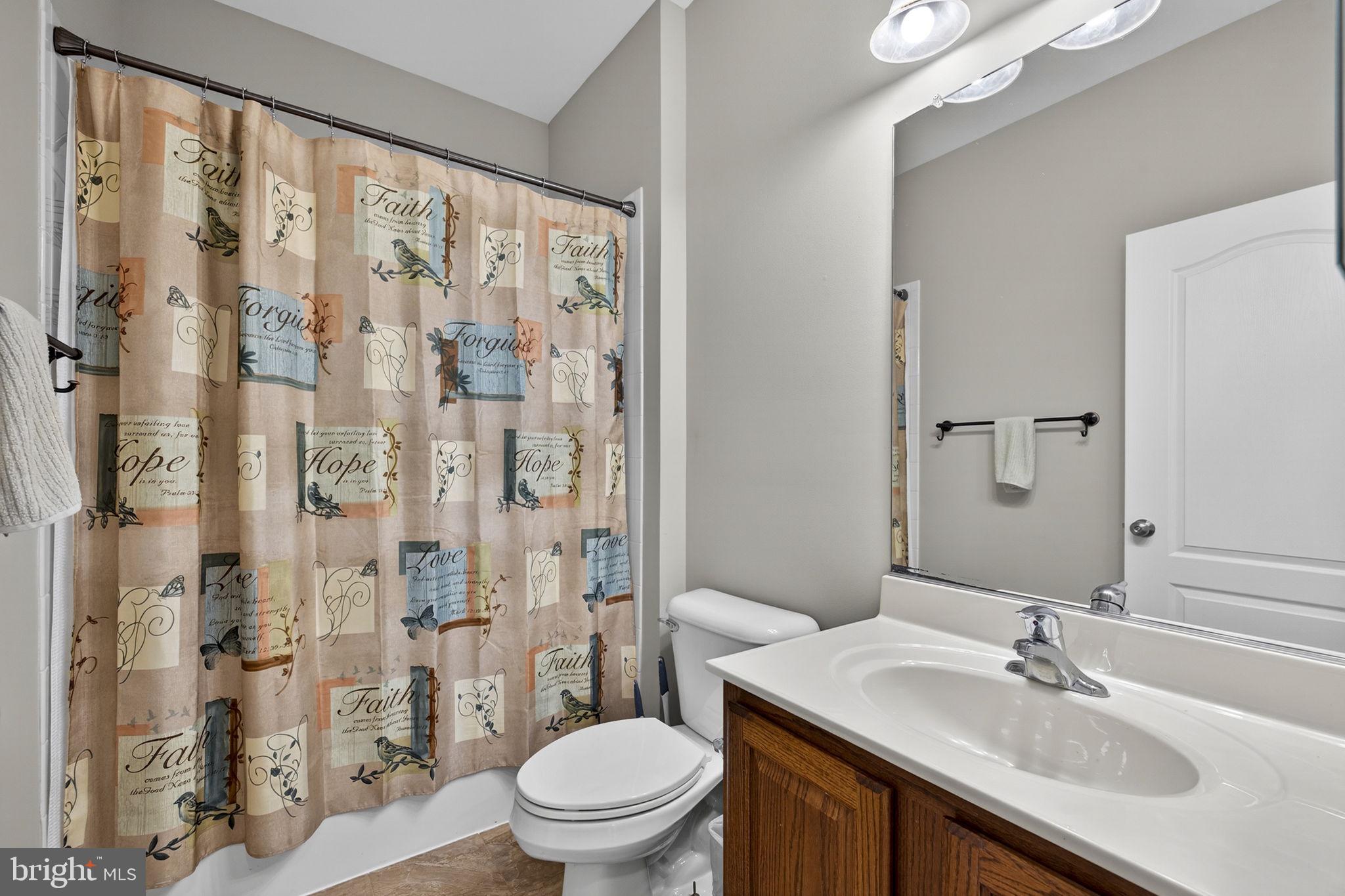 LAKE HOLIDAY ESTATES - Residential