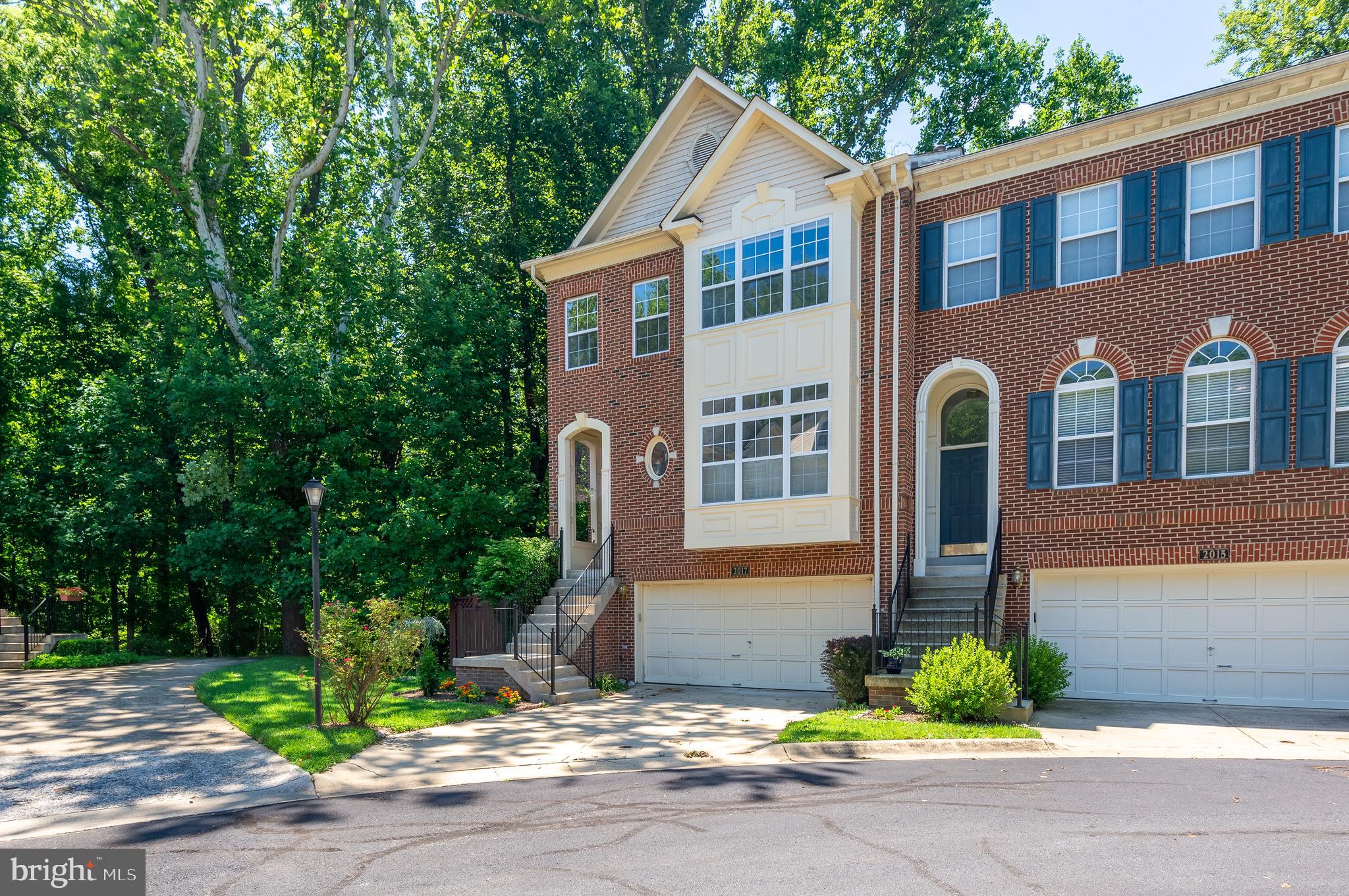 ASHLEIGH WOODS - Residential