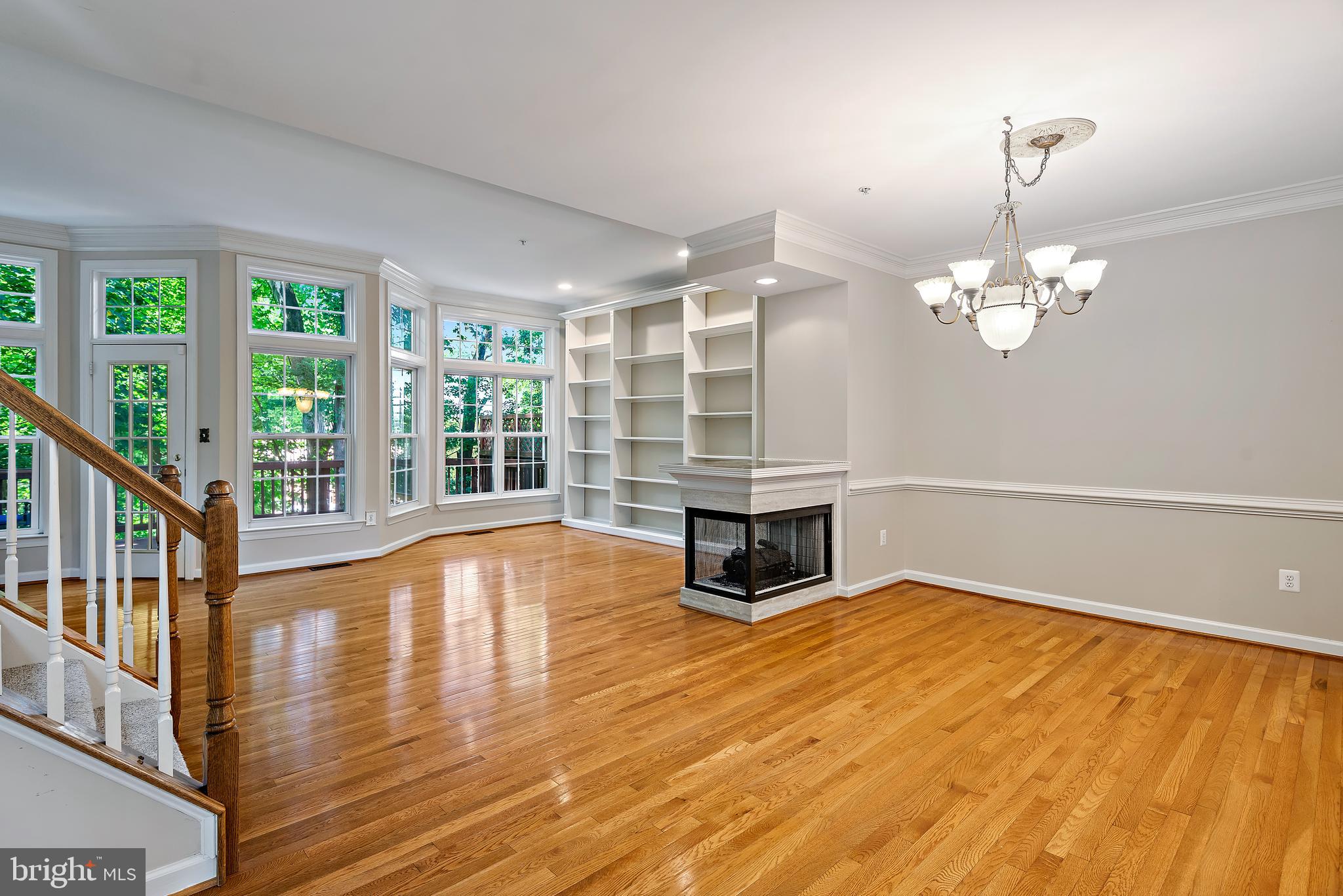 ASHLEIGH WOODS - Residential