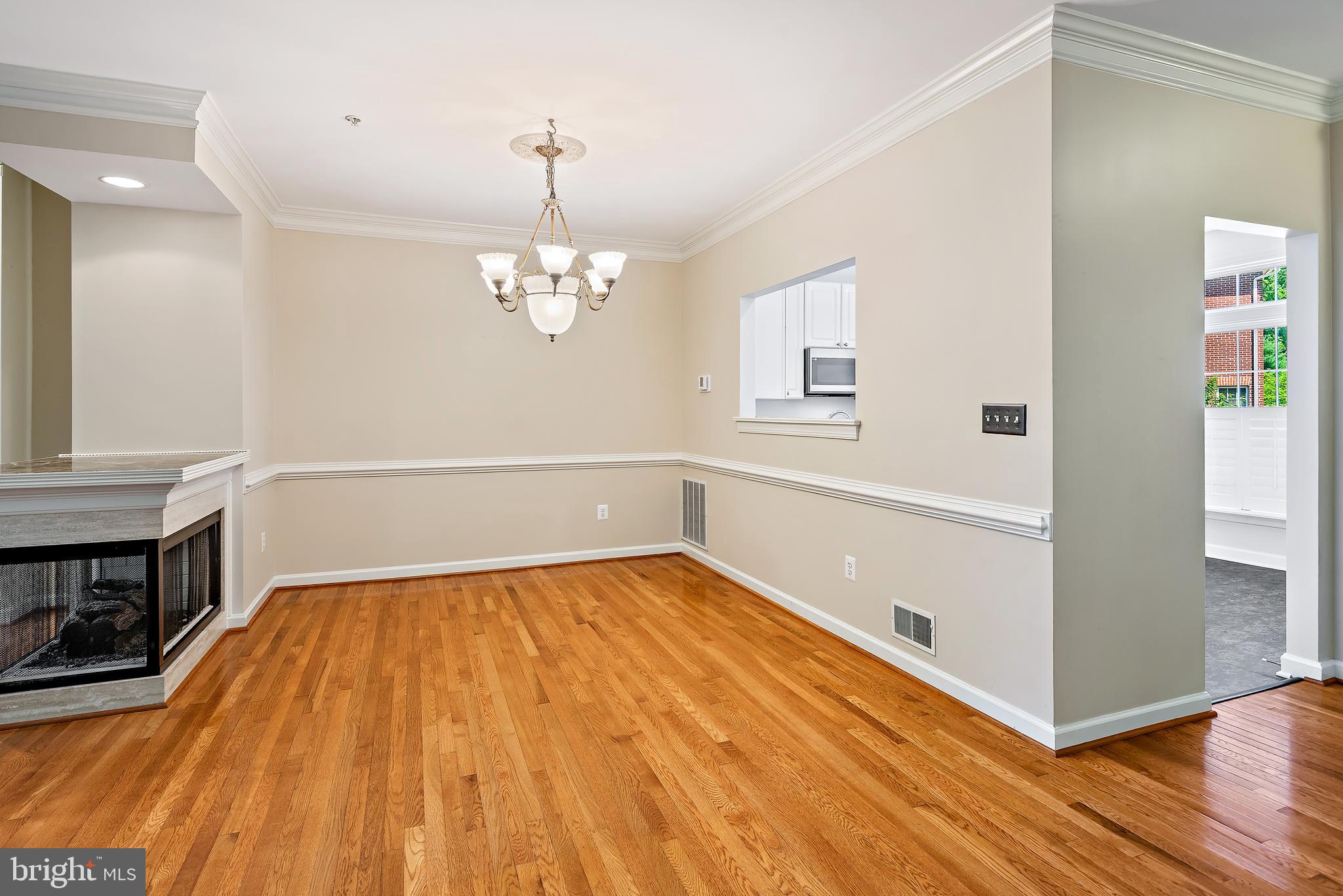 ASHLEIGH WOODS - Residential