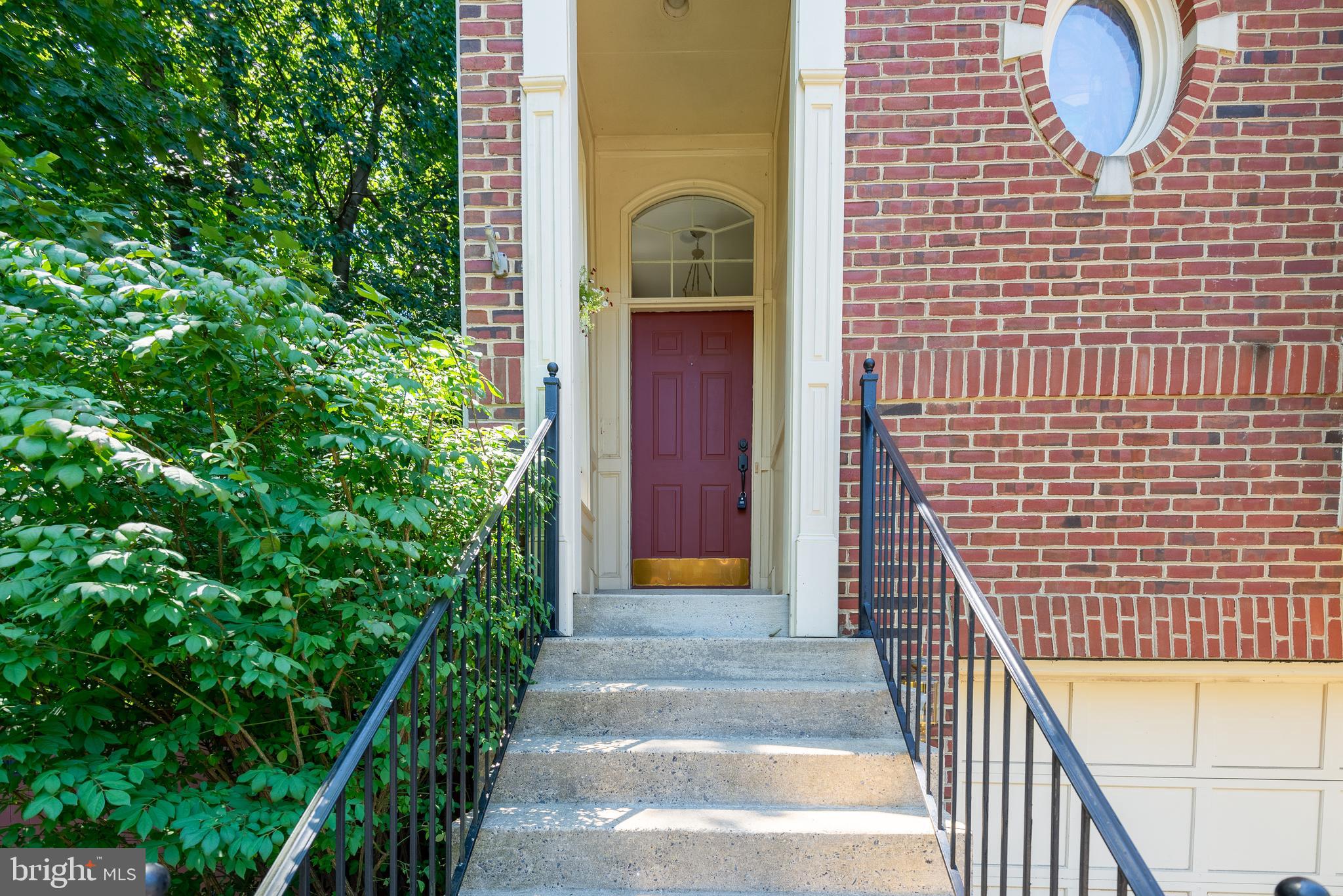 ASHLEIGH WOODS - Residential