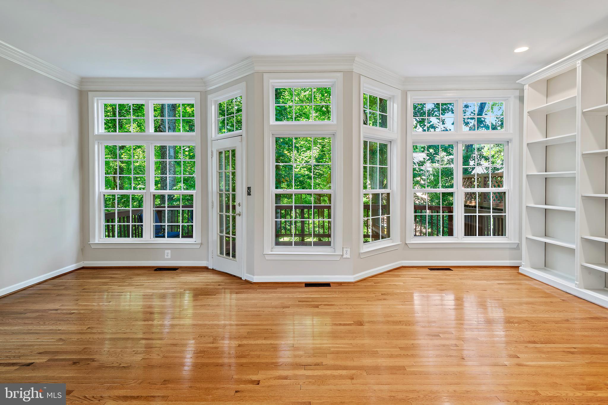 ASHLEIGH WOODS - Residential