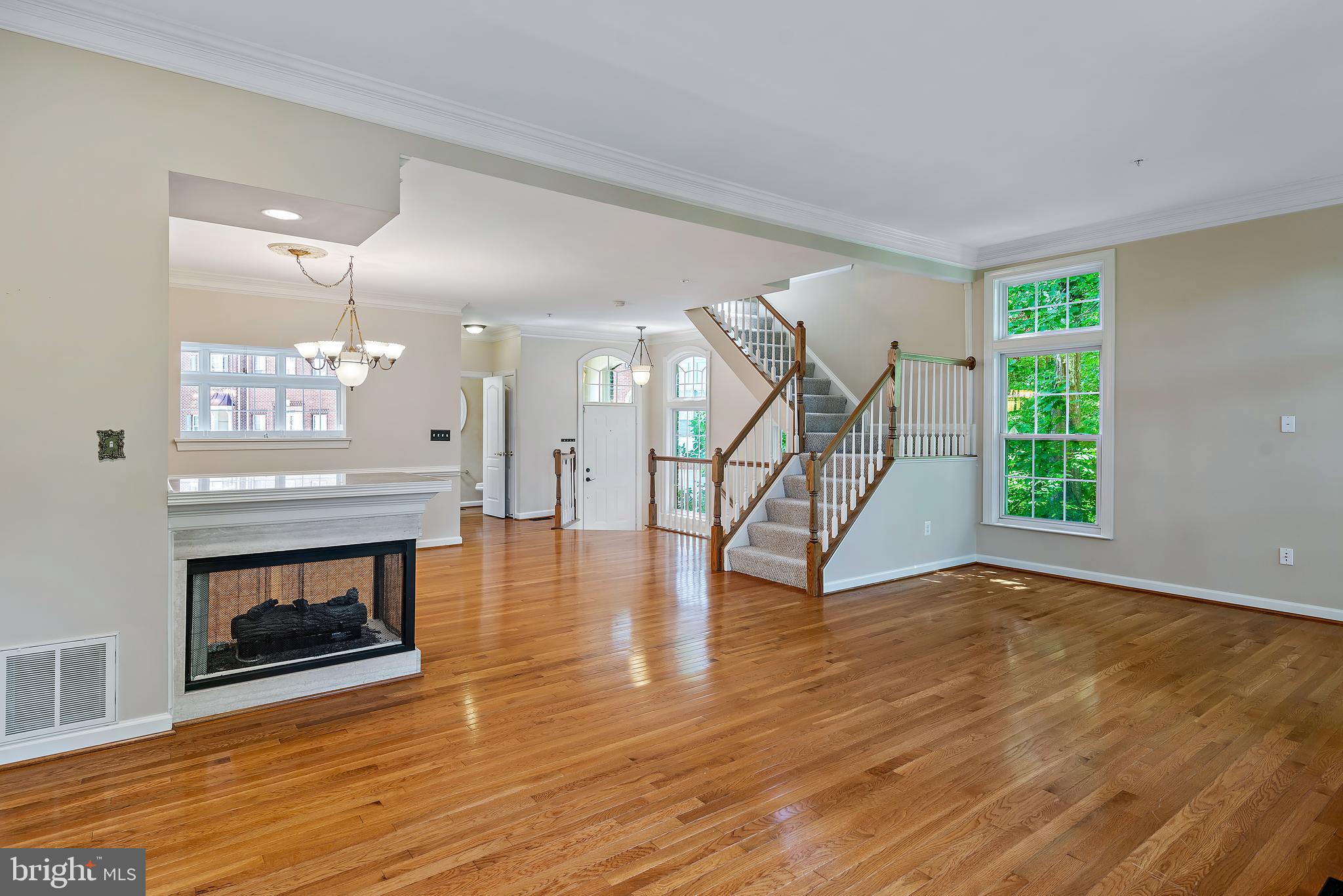 ASHLEIGH WOODS - Residential