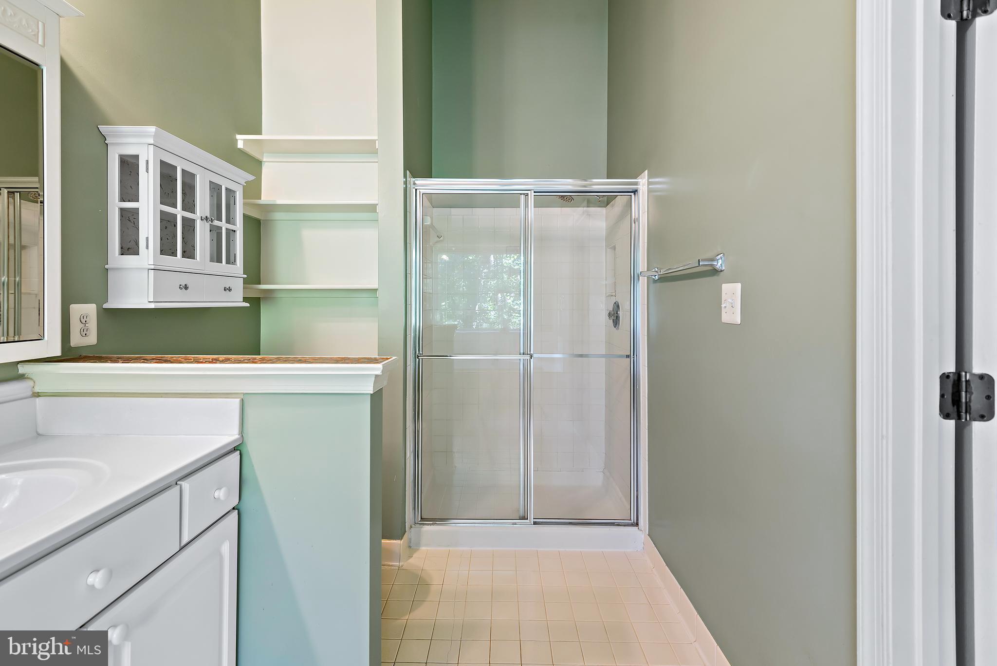 ASHLEIGH WOODS - Residential