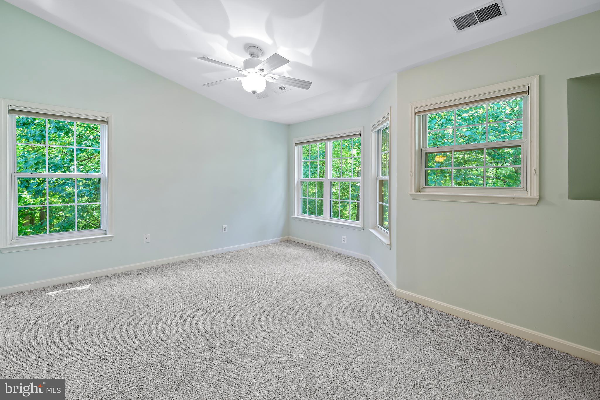 ASHLEIGH WOODS - Residential