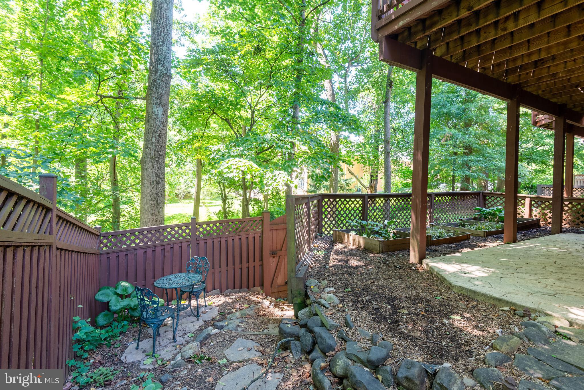 ASHLEIGH WOODS - Residential