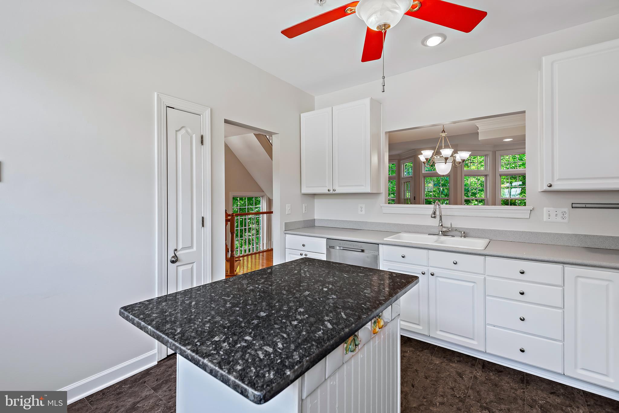 ASHLEIGH WOODS - Residential