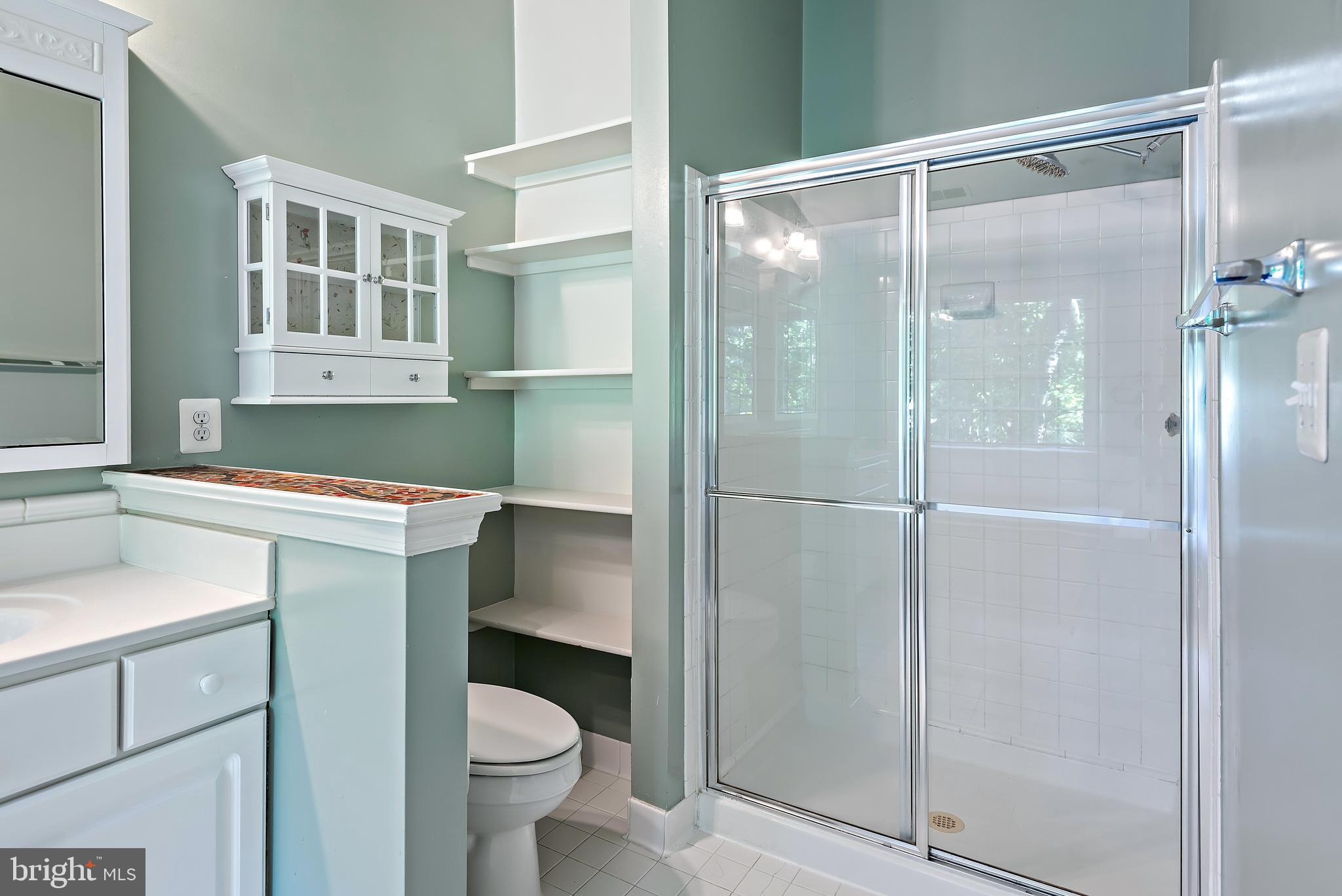 ASHLEIGH WOODS - Residential