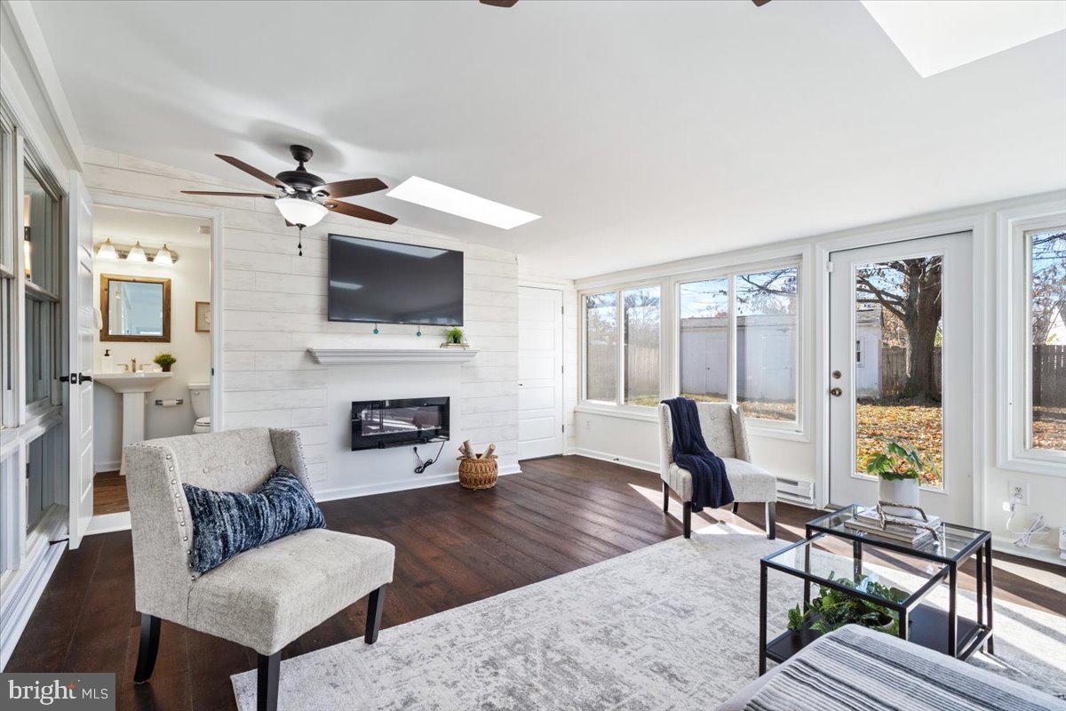 BRIGADOON - Residential