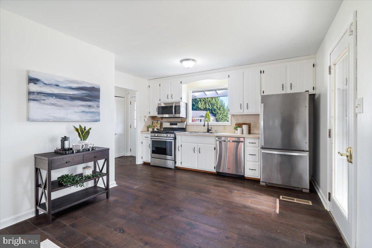 BRIGADOON - Residential