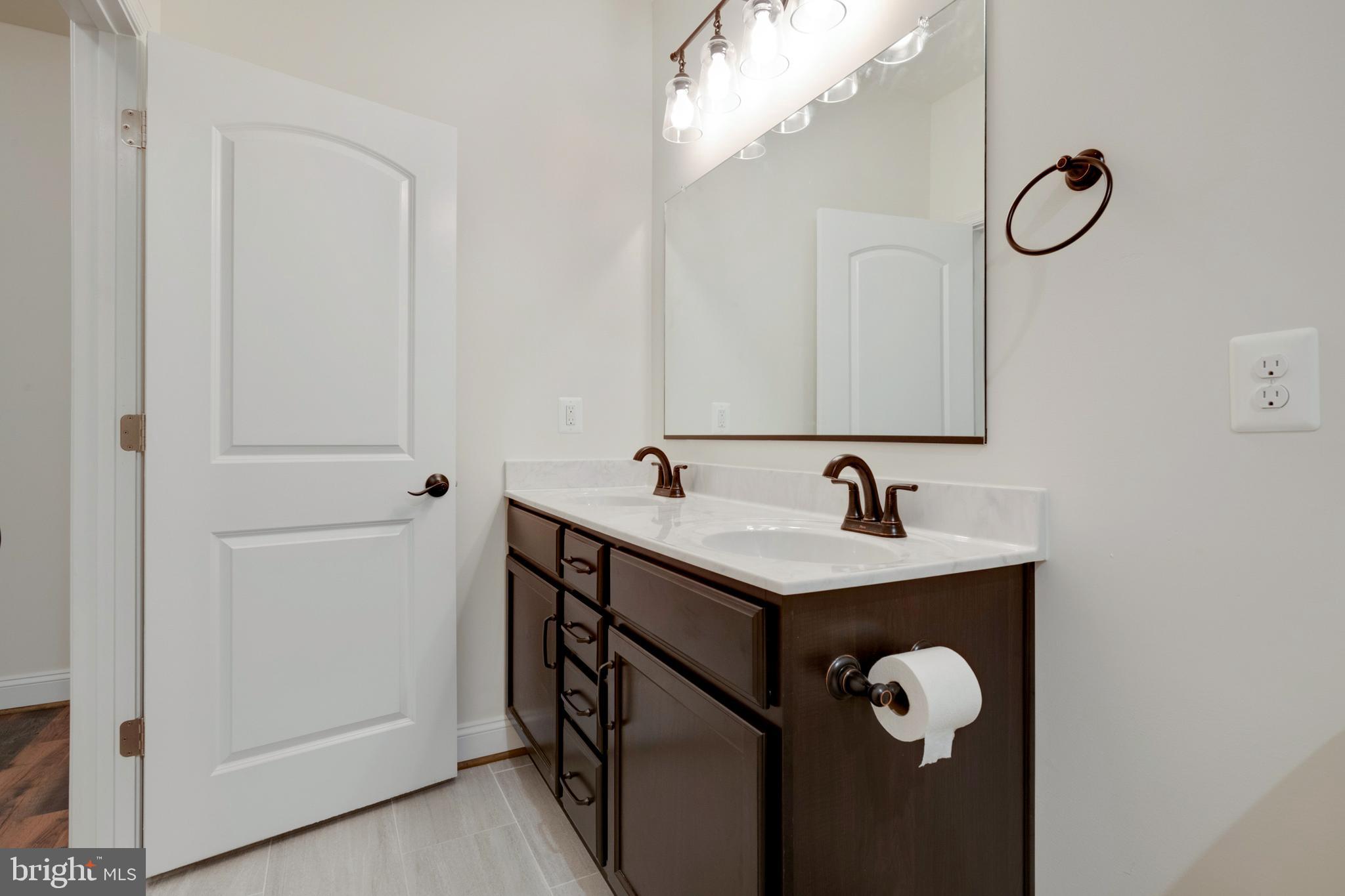 RIXEYVILLE LAKES - Residential