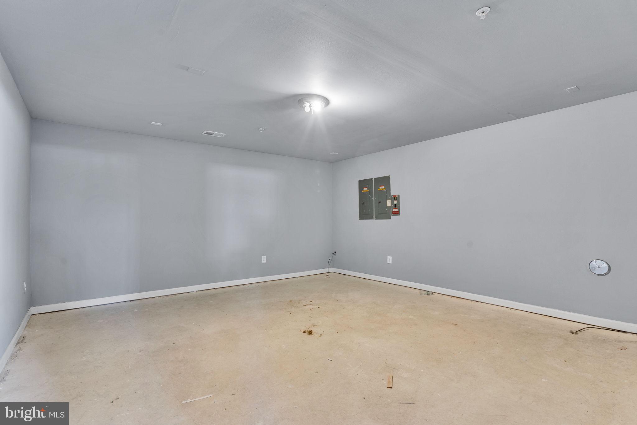 TAYMAN FARM - Residential