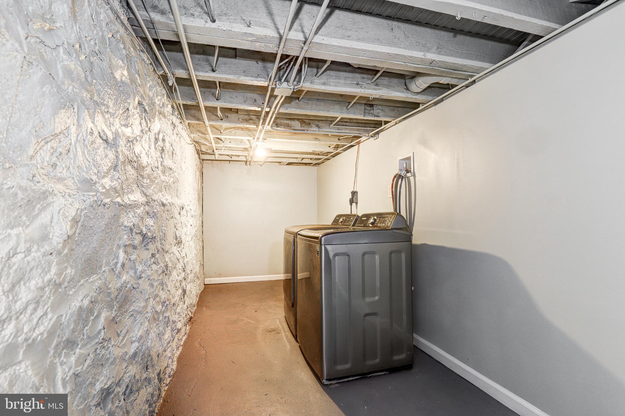 PENN NORTH - Residential