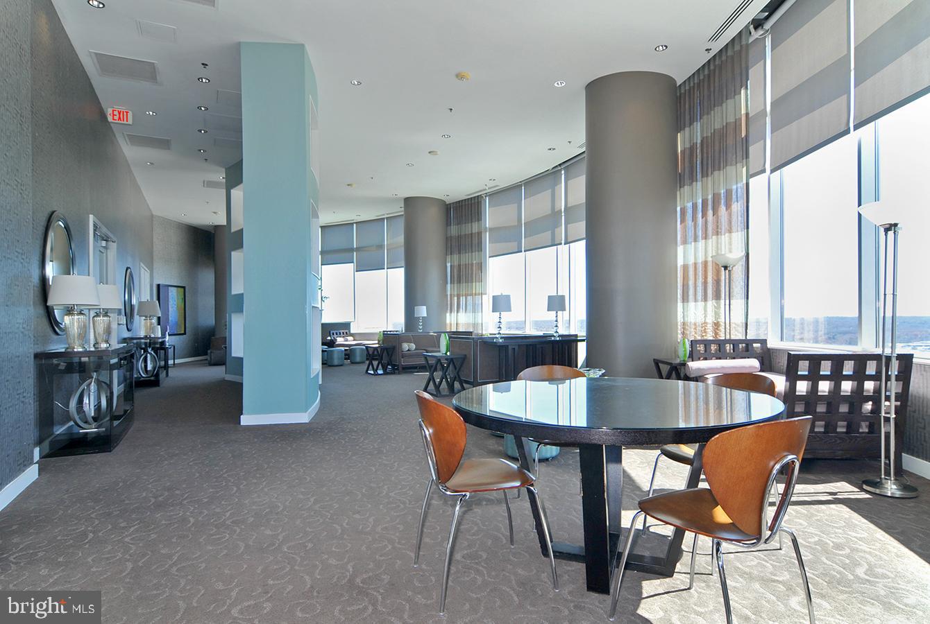 MIDTOWN BETHESDA NORTH - Residential