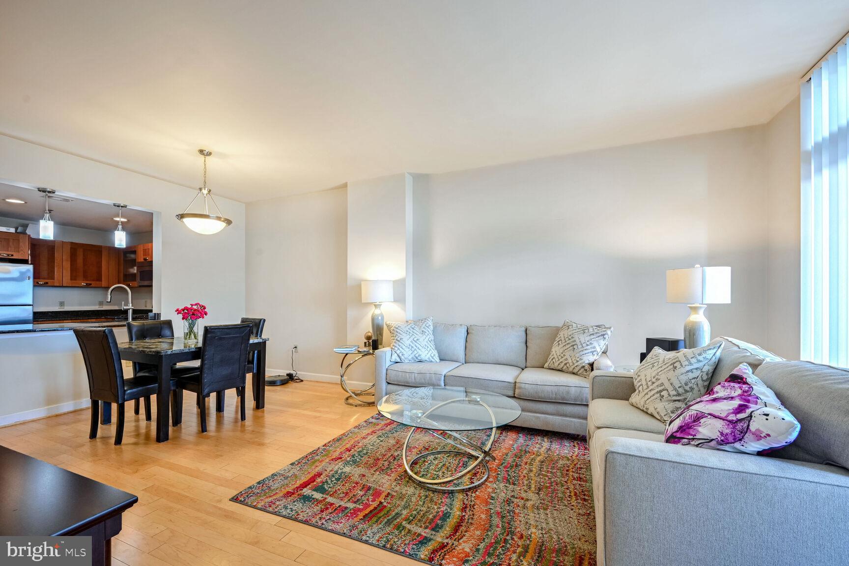 MIDTOWN BETHESDA NORTH - Residential