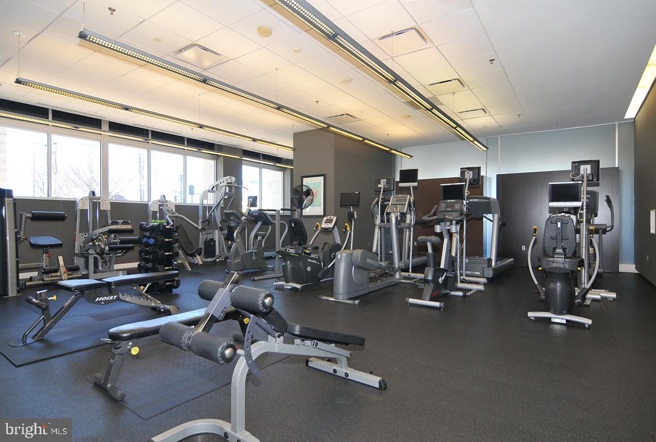 MIDTOWN BETHESDA NORTH - Residential