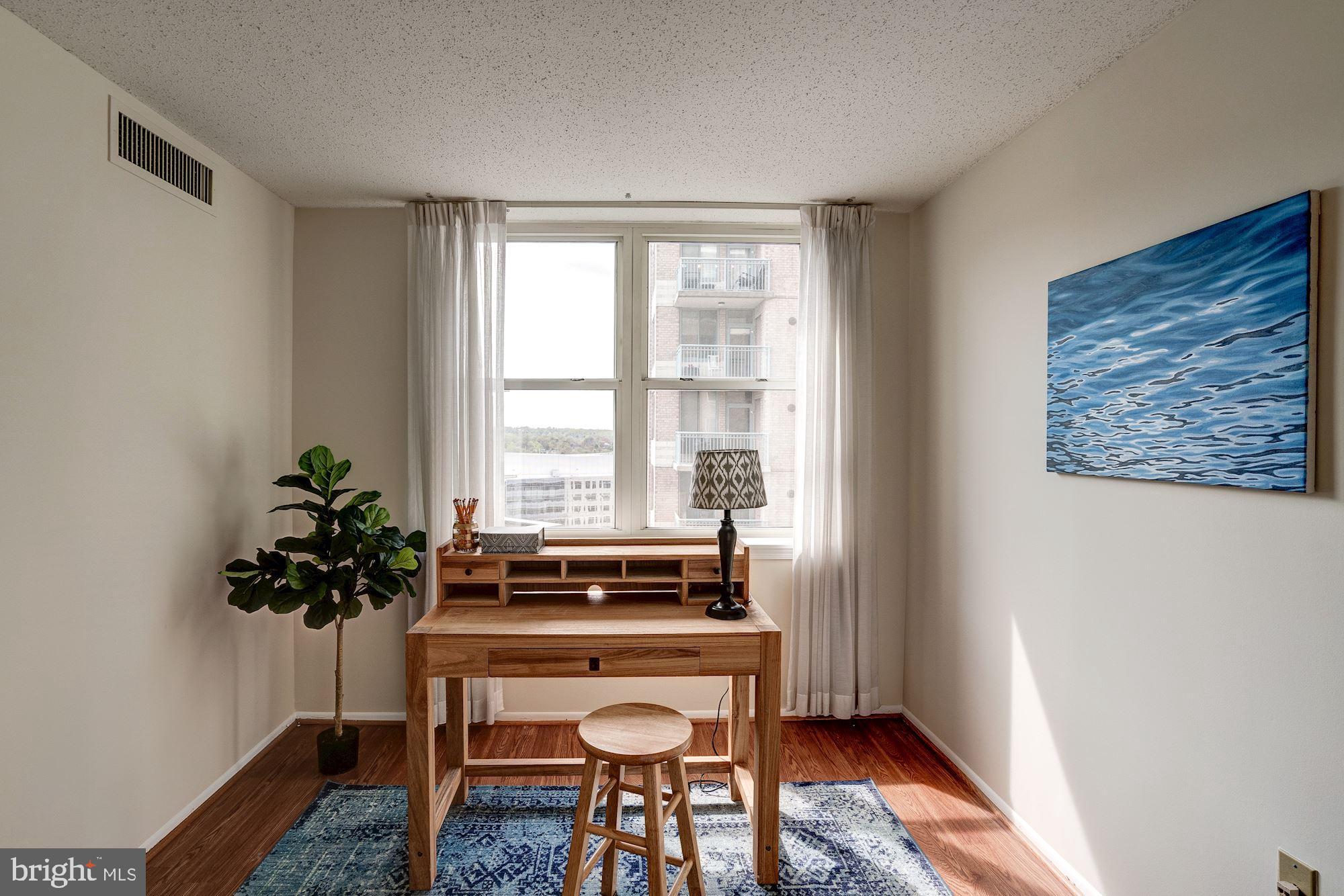 BALLSTON - Residential