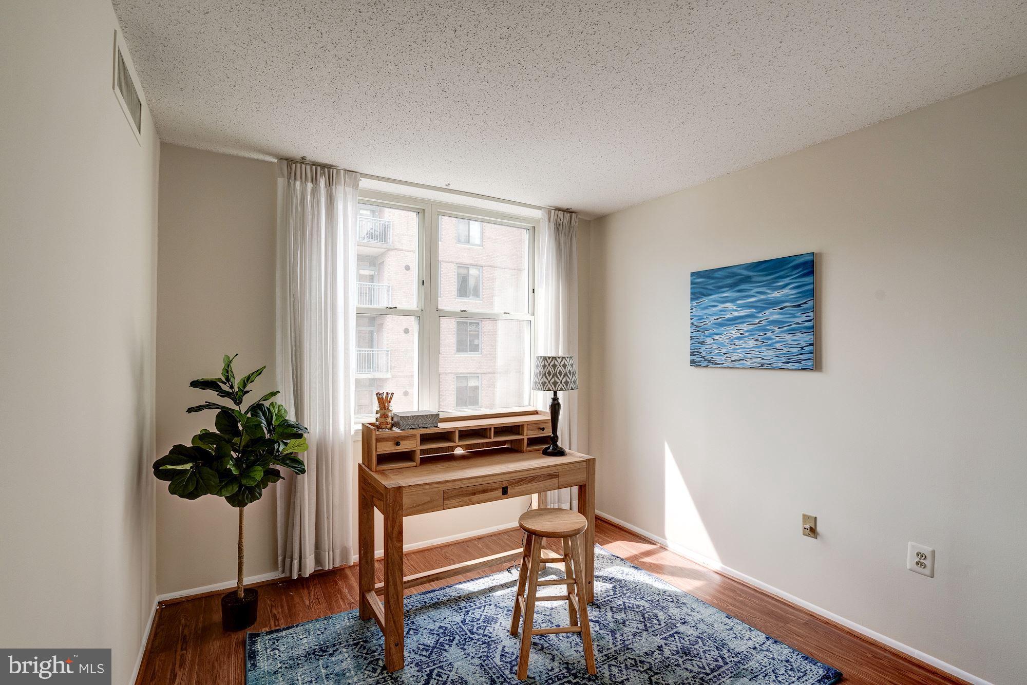 BALLSTON - Residential