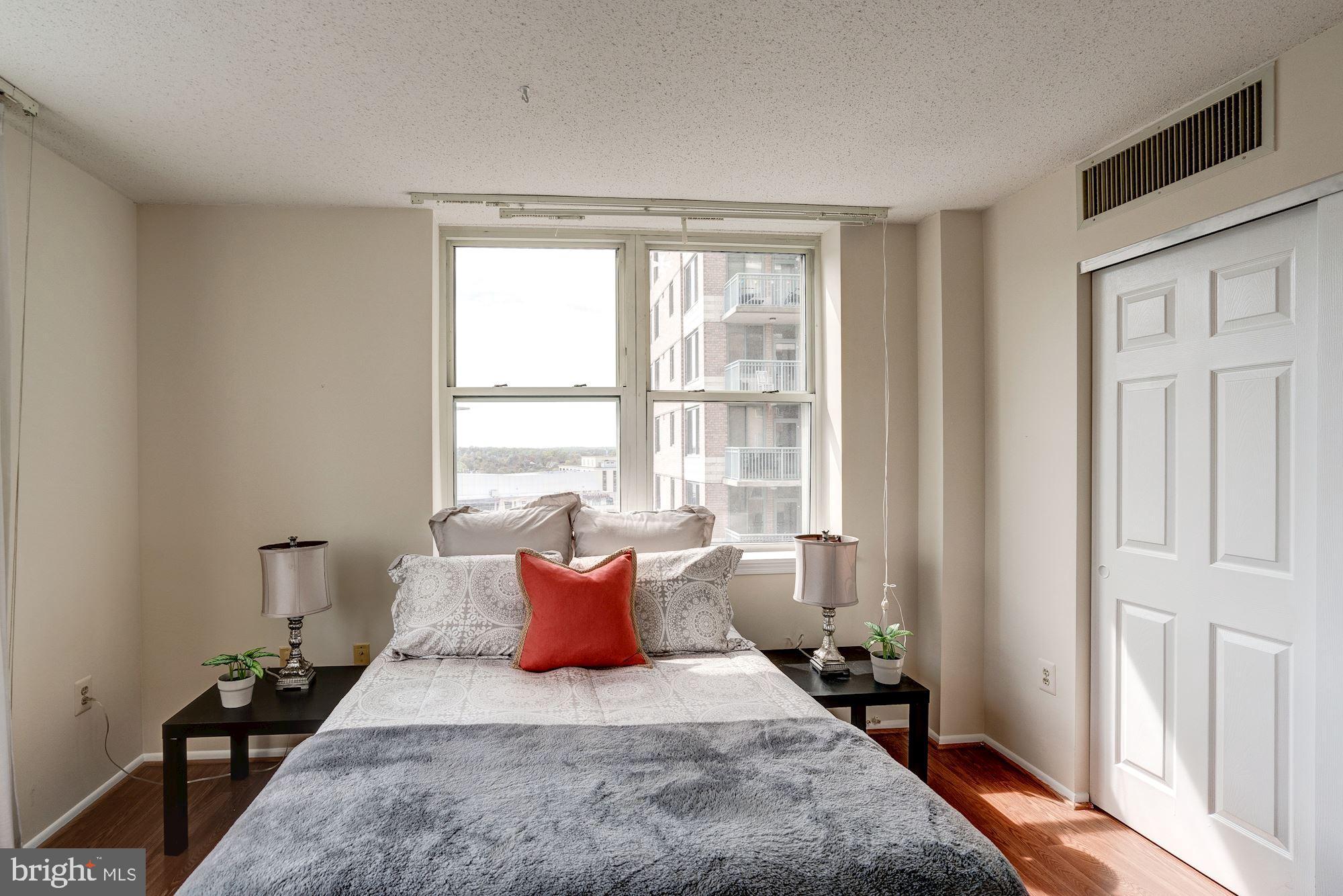 BALLSTON - Residential