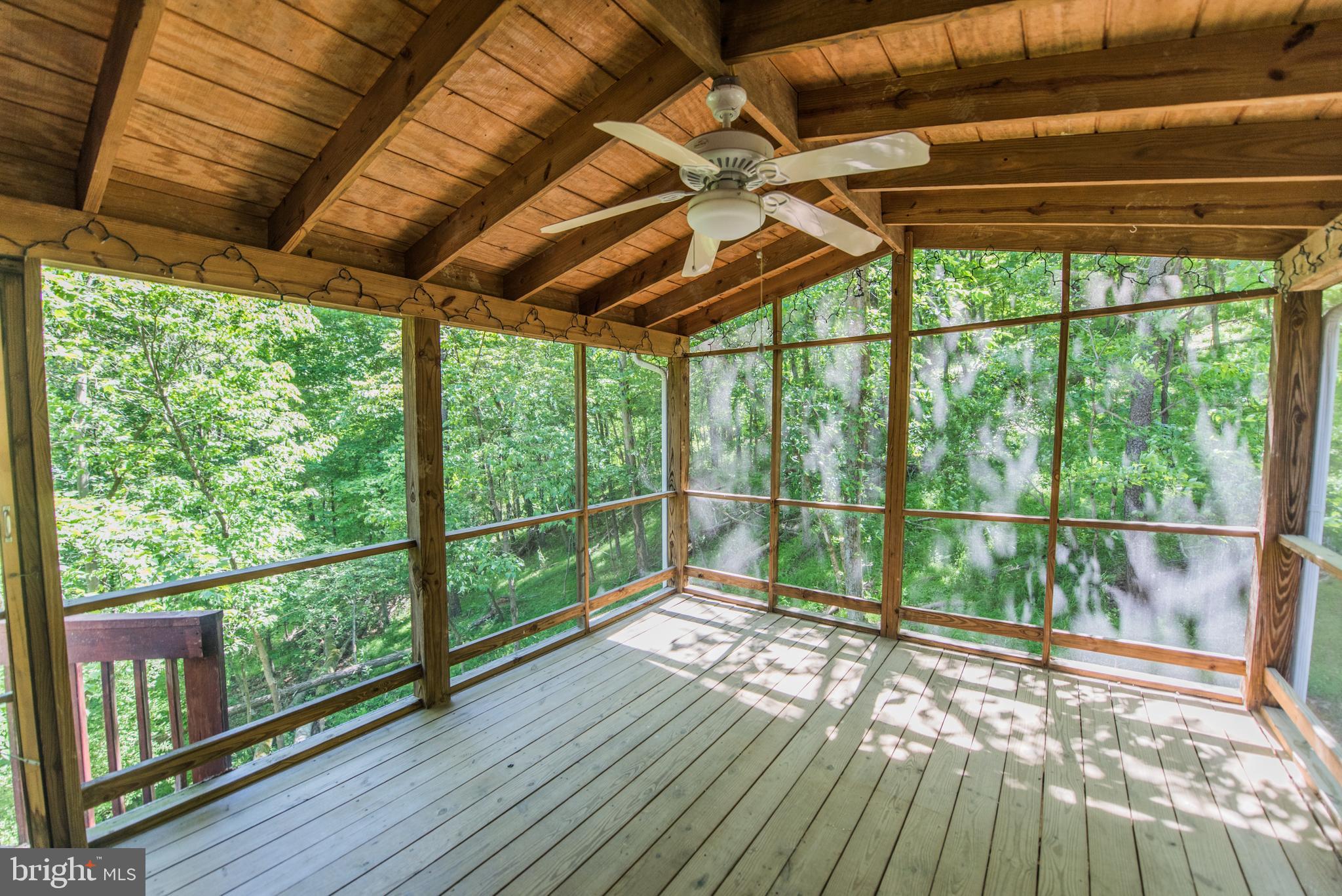 BEAVER DAM WOODS - Residential