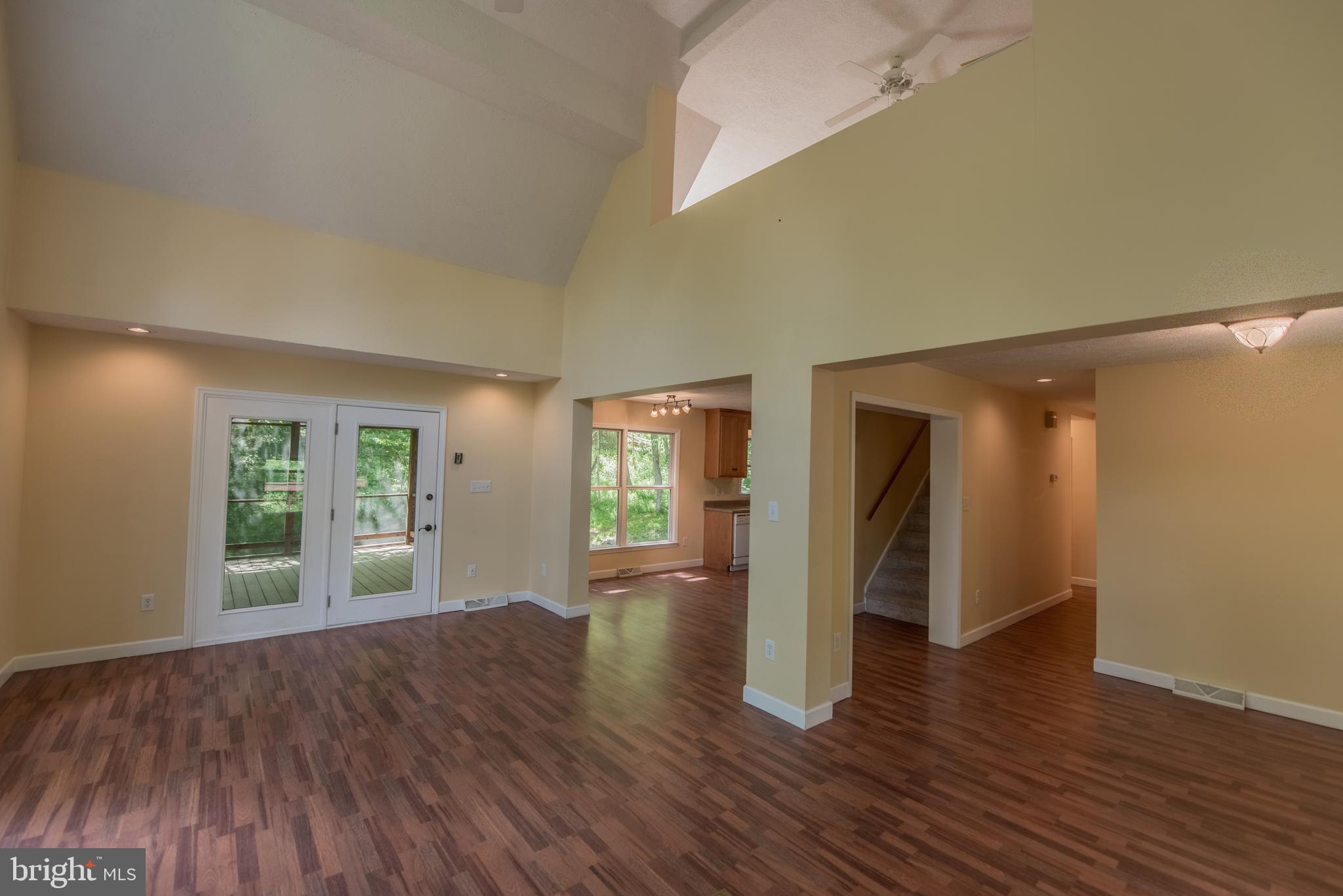 BEAVER DAM WOODS - Residential