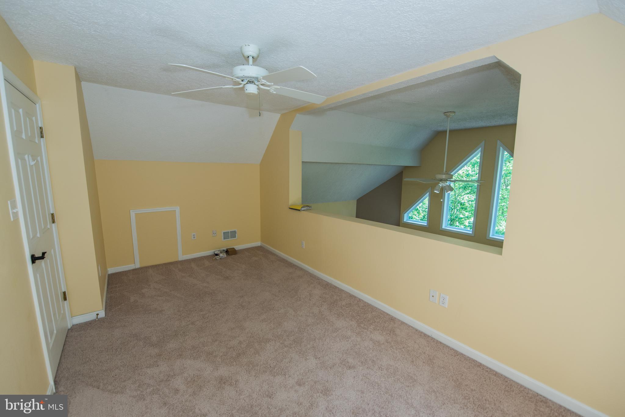 BEAVER DAM WOODS - Residential