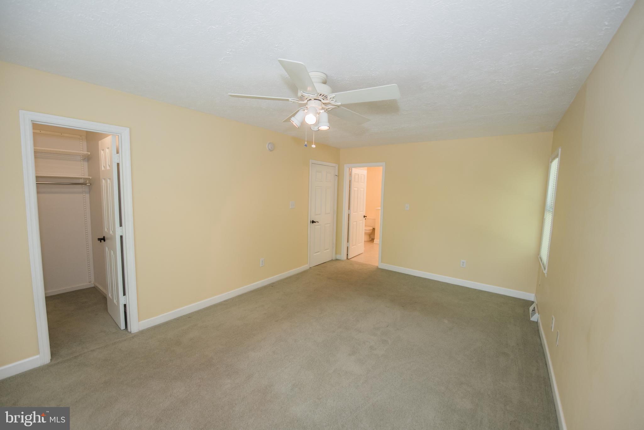 BEAVER DAM WOODS - Residential