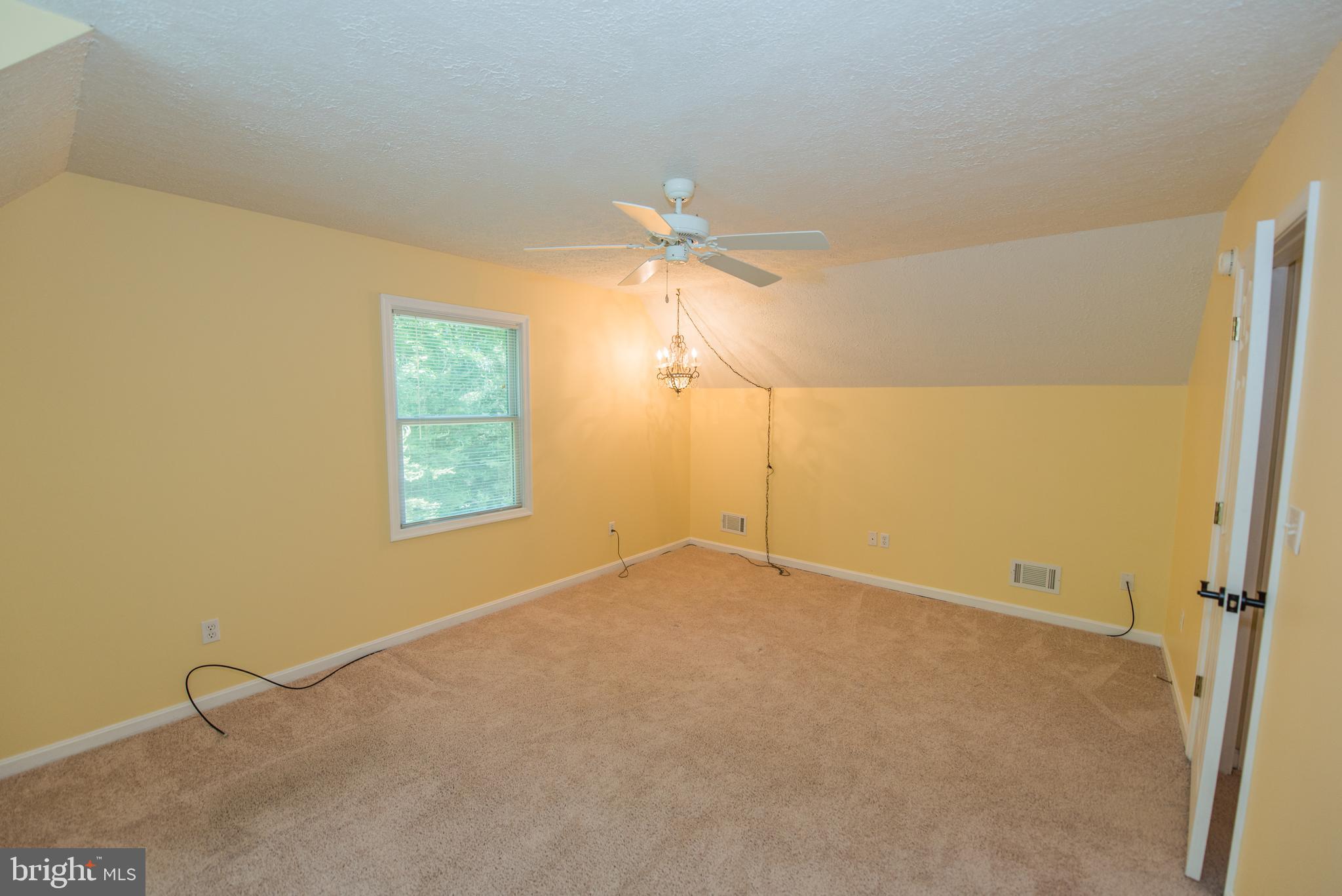 BEAVER DAM WOODS - Residential