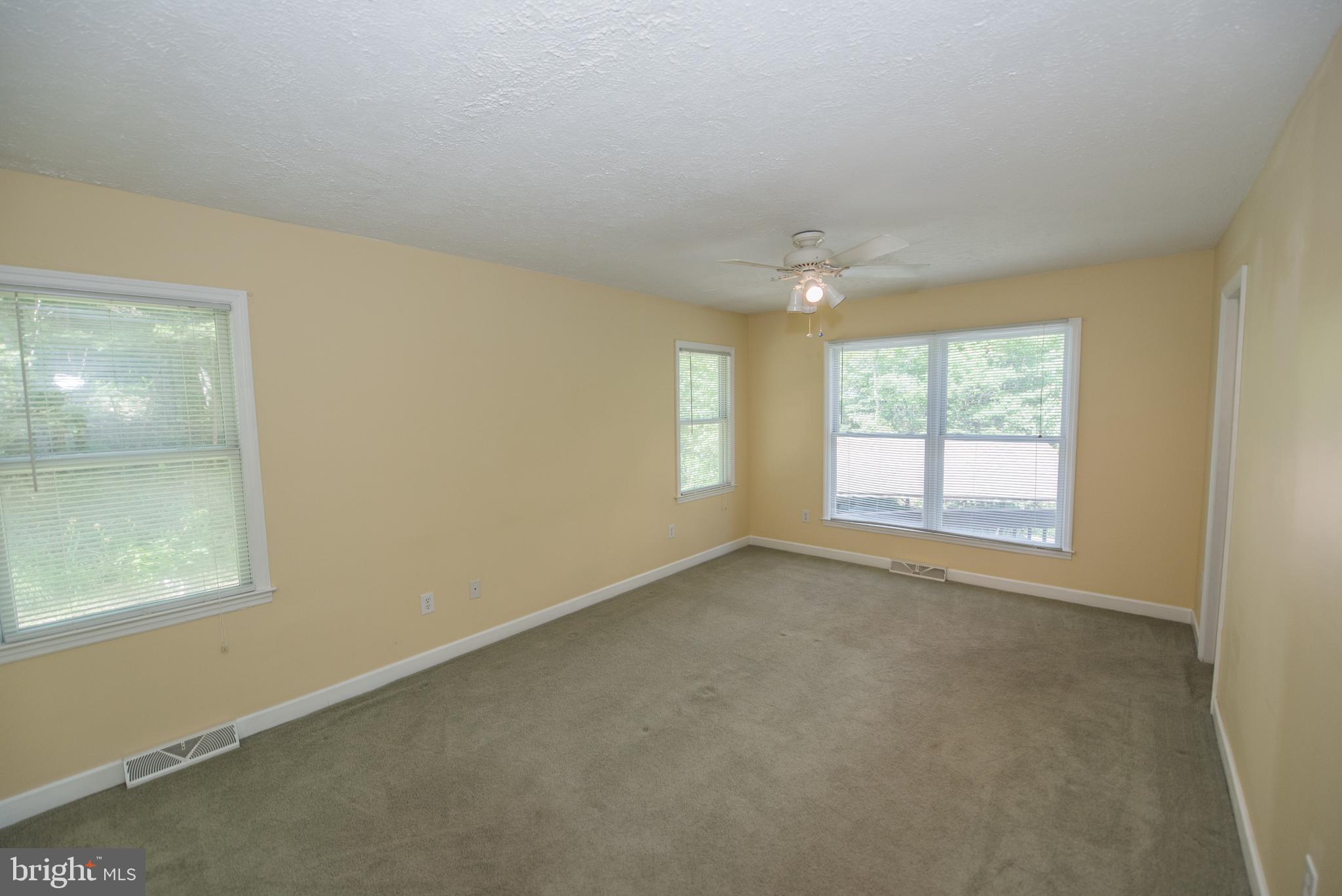 BEAVER DAM WOODS - Residential