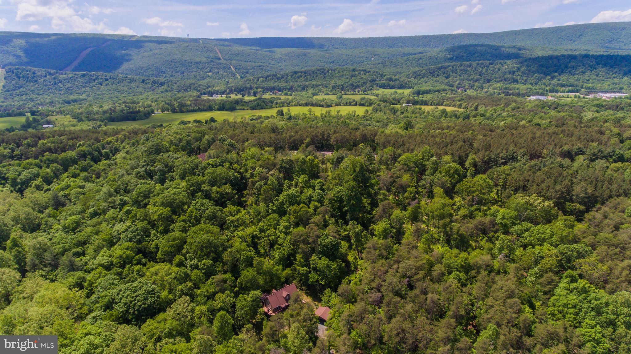 BEAVER DAM WOODS - Residential