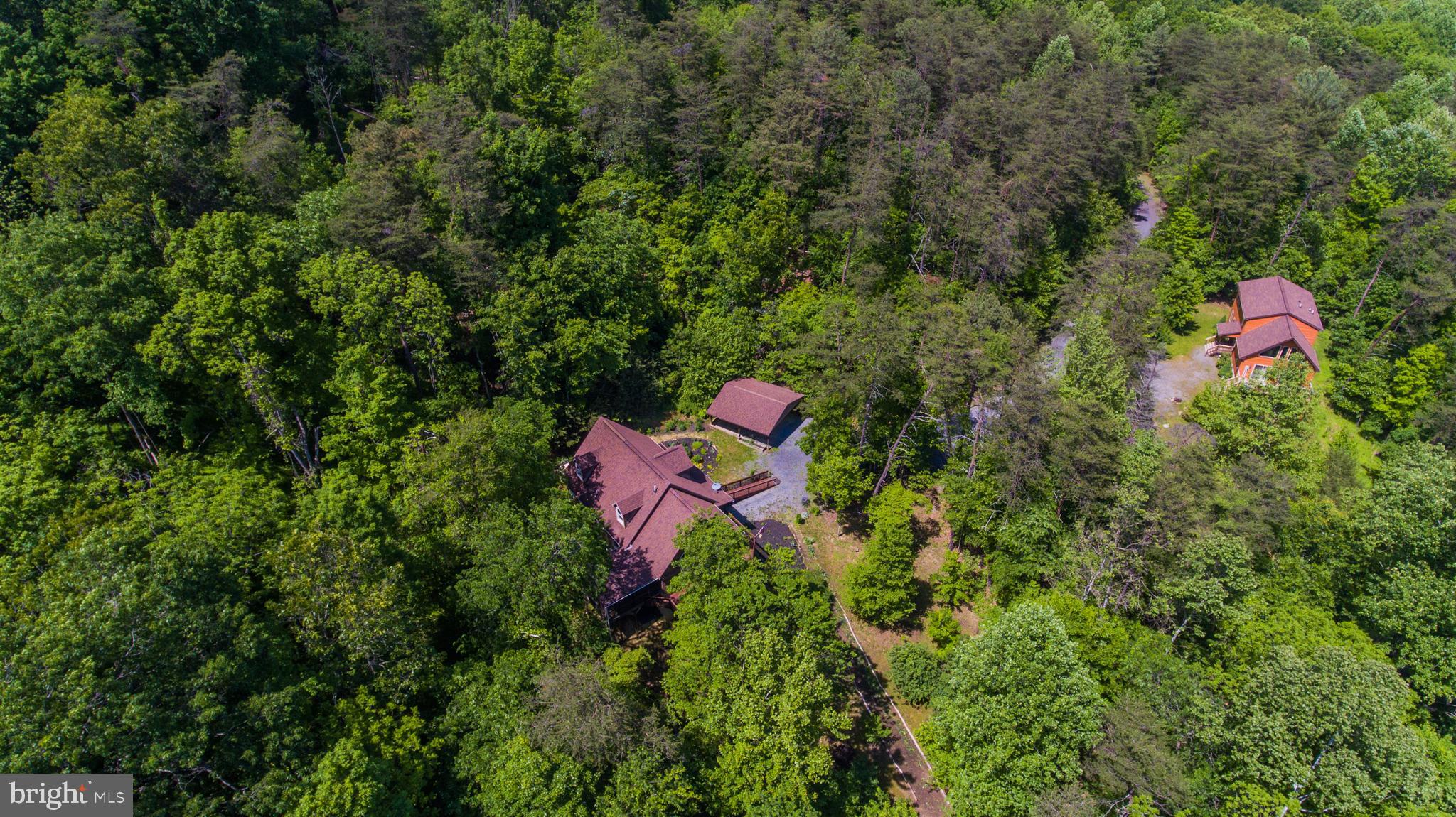 BEAVER DAM WOODS - Residential