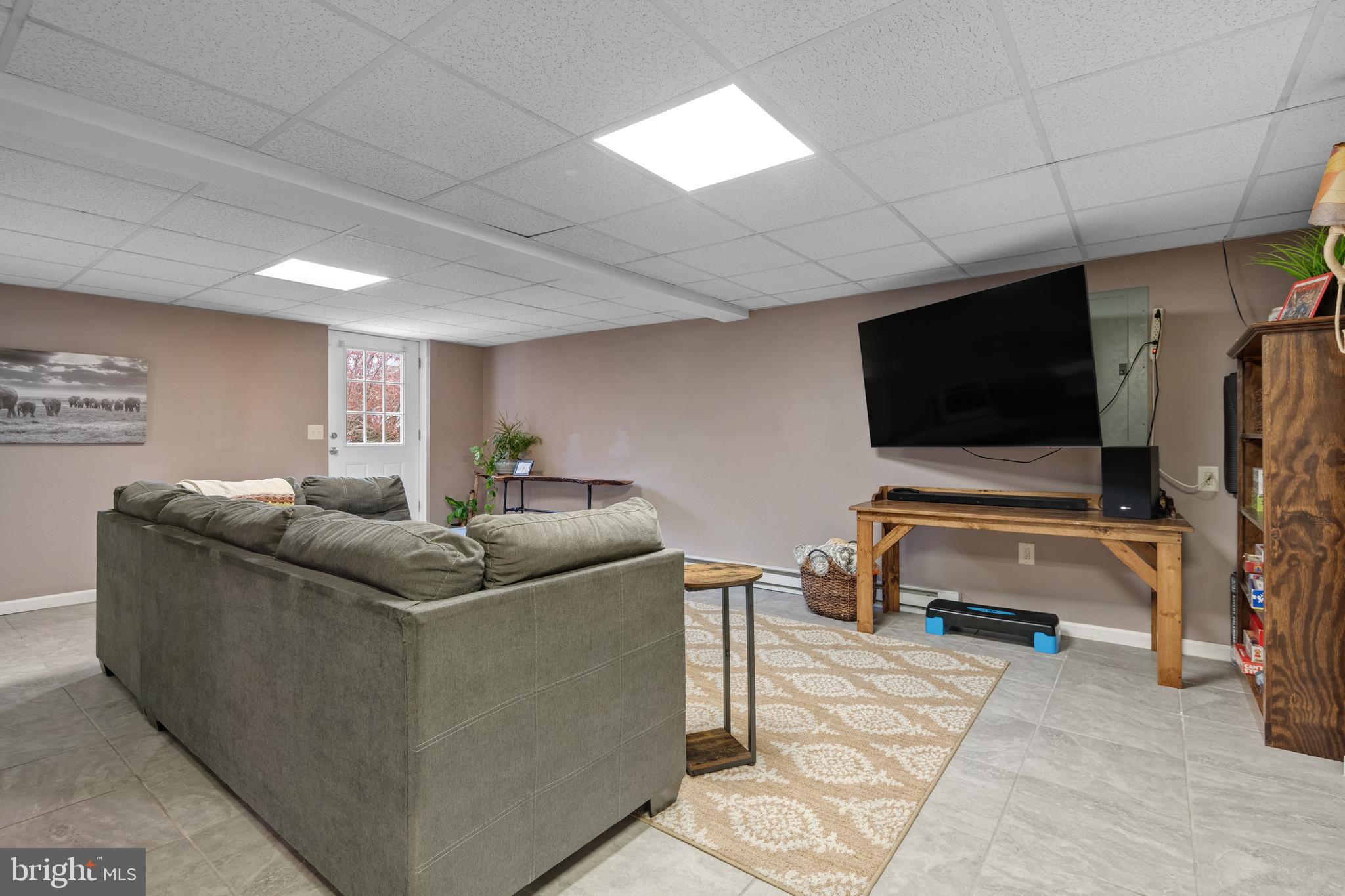 WEDGEWOOD ESTATES - Residential