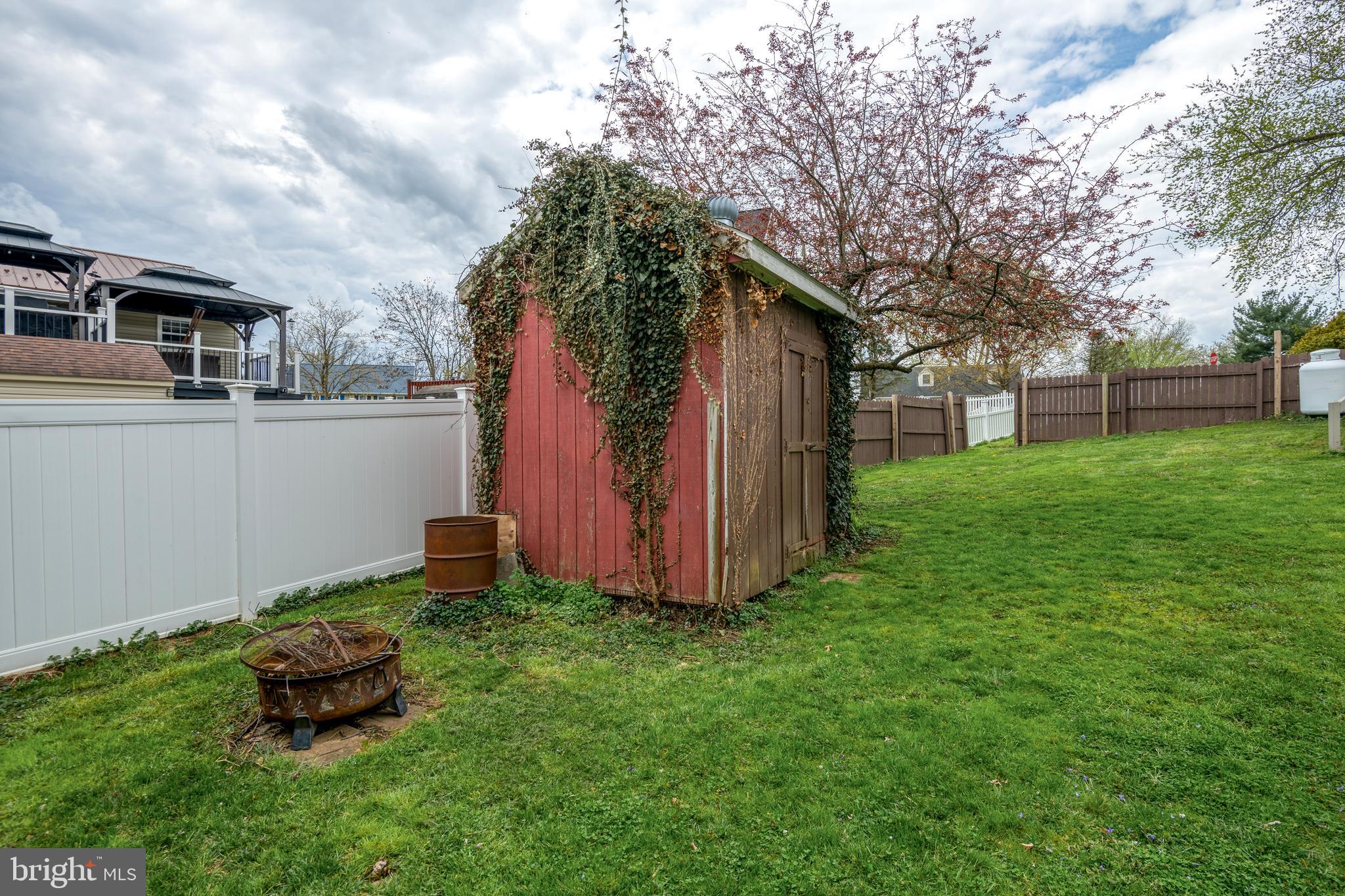 WEDGEWOOD ESTATES - Residential