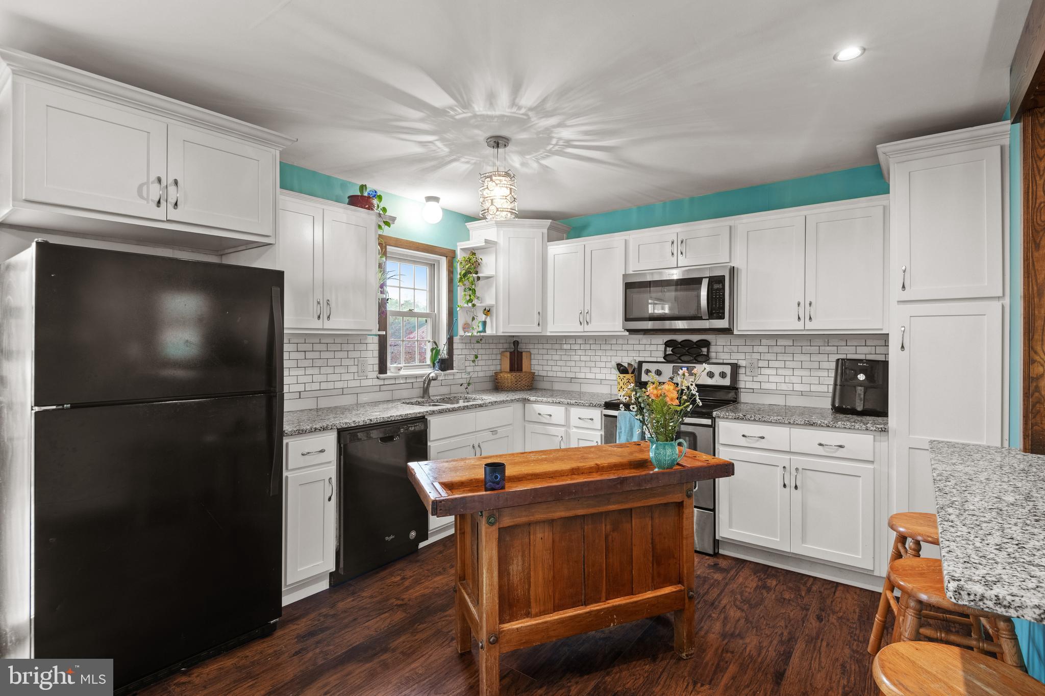 WEDGEWOOD ESTATES - Residential