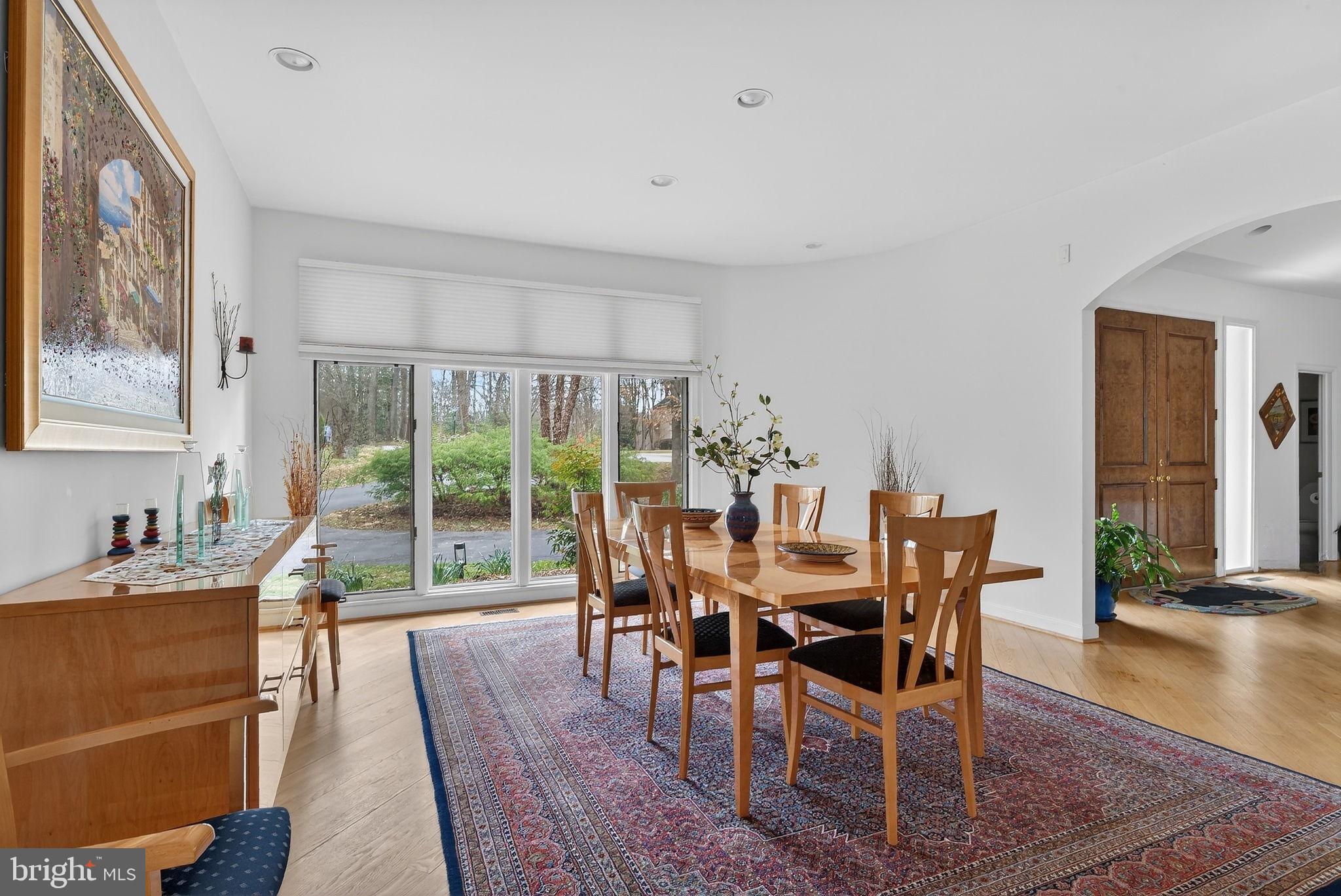 LAKE POTOMAC - Residential