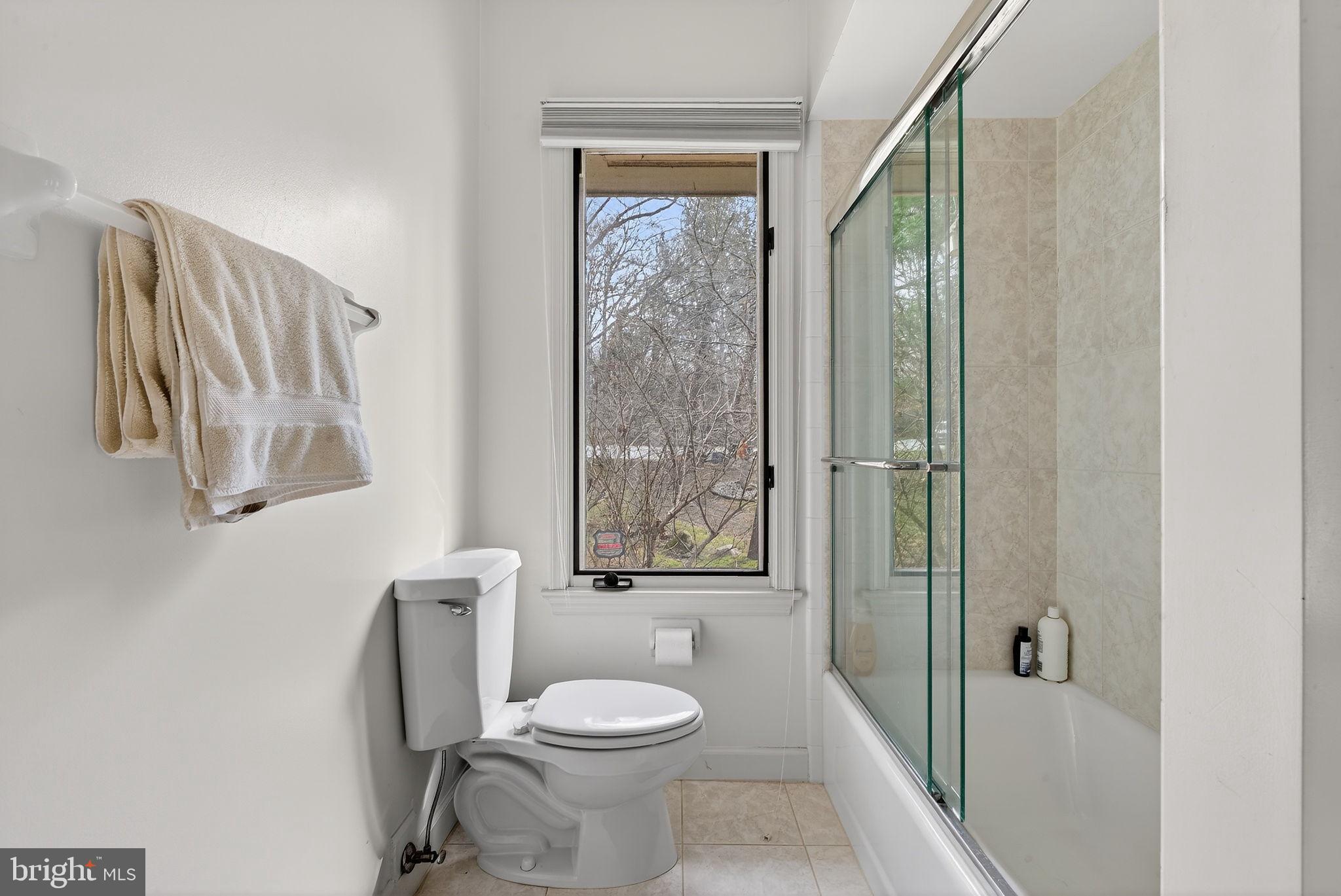 LAKE POTOMAC - Residential