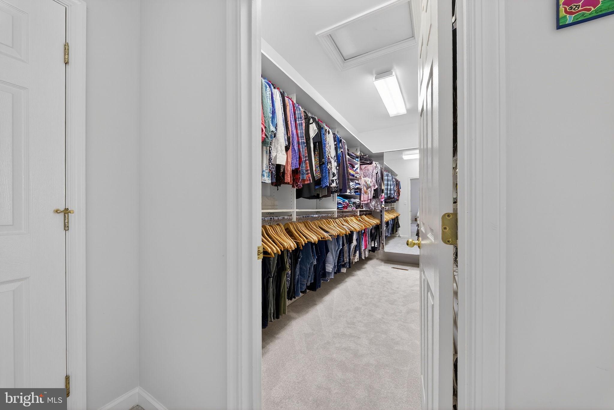 LAKE POTOMAC - Residential