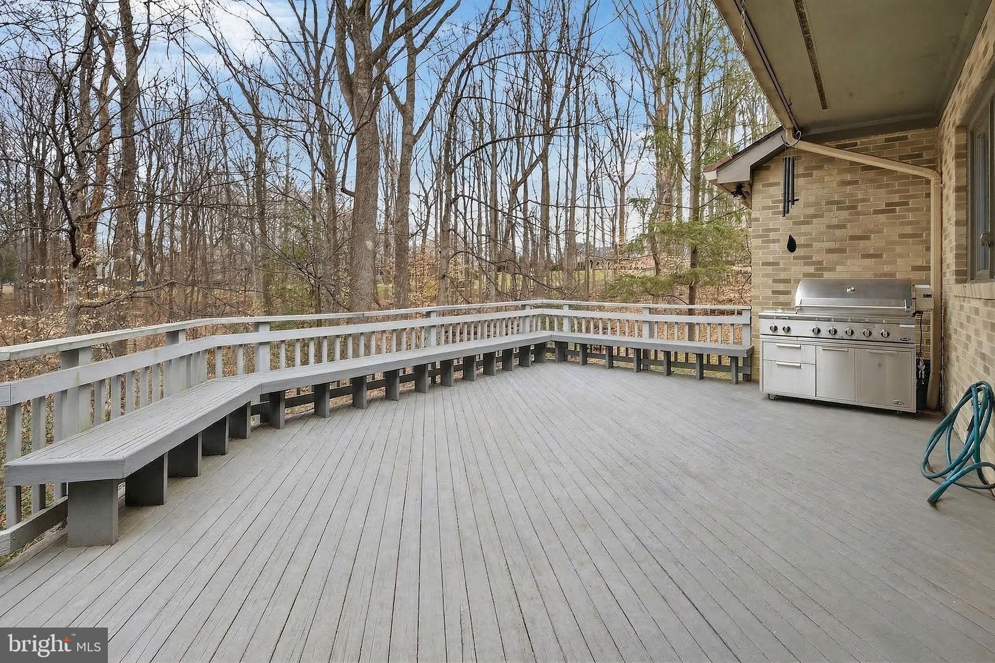 LAKE POTOMAC - Residential