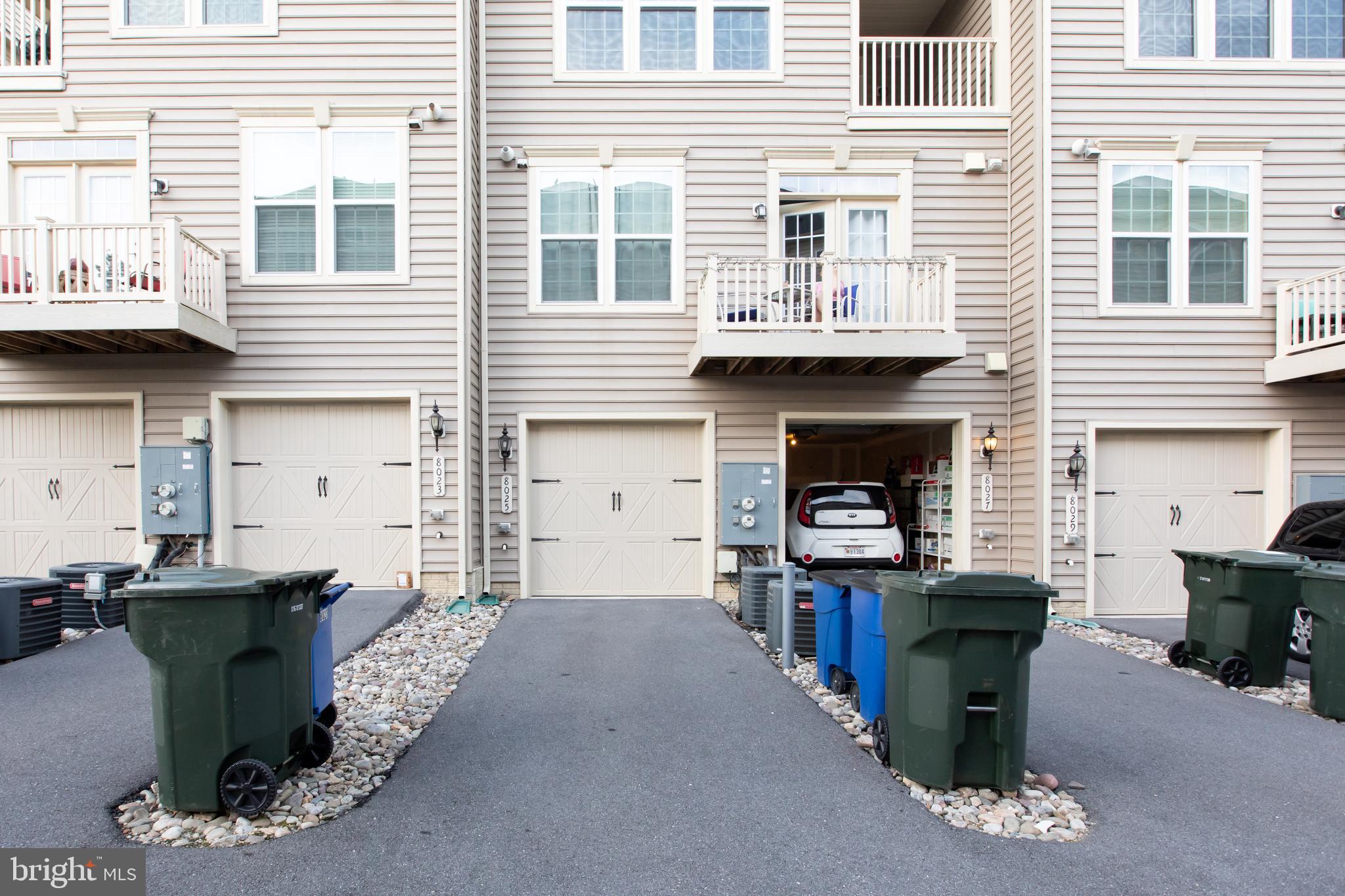 GREENBELT STATION - Residential