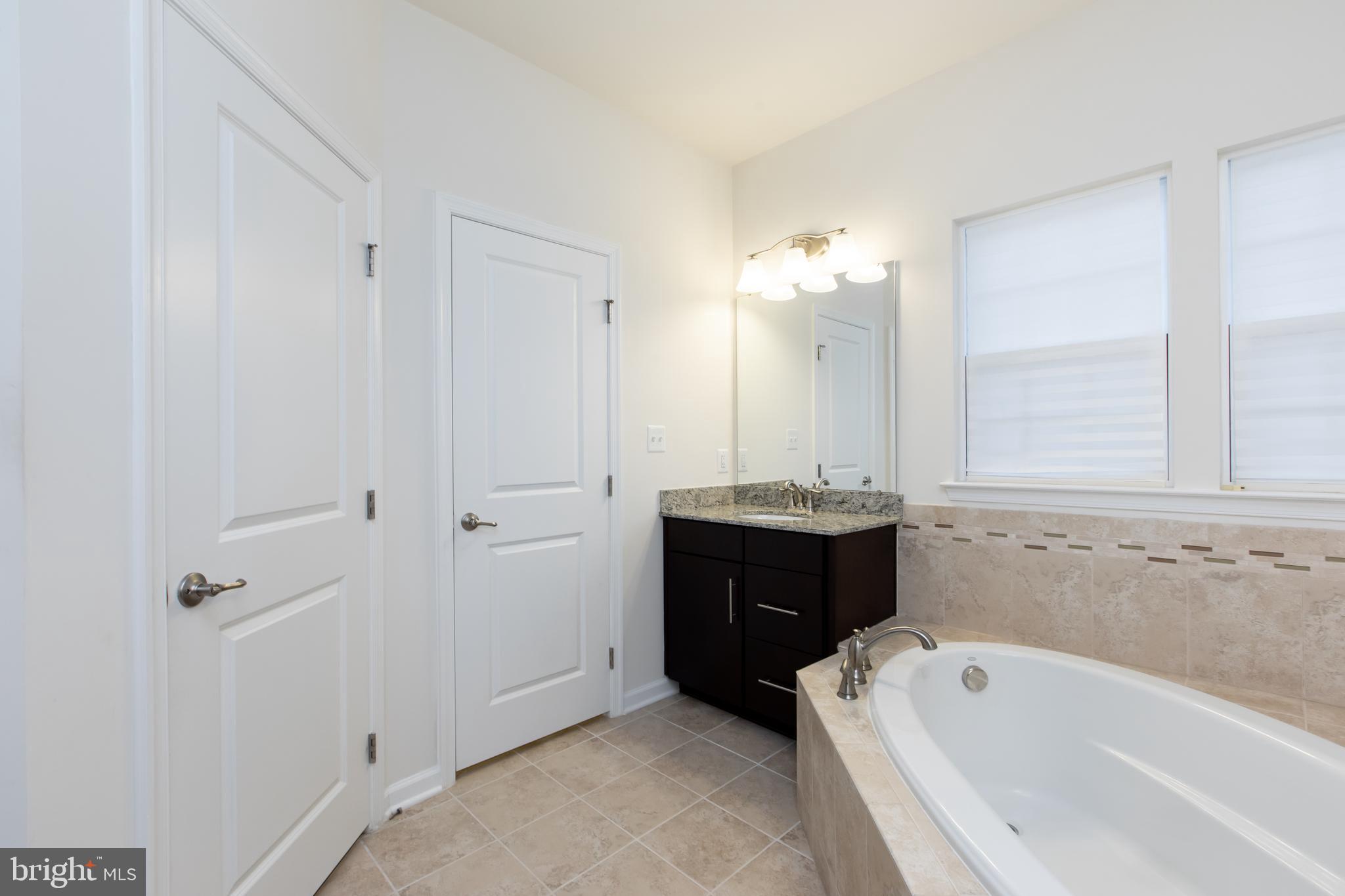 GREENBELT STATION - Residential