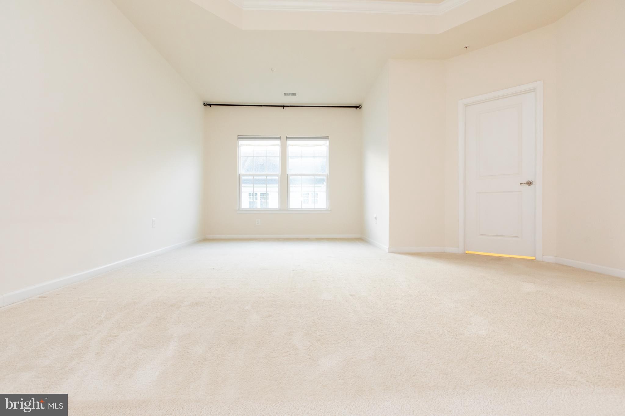 GREENBELT STATION - Residential