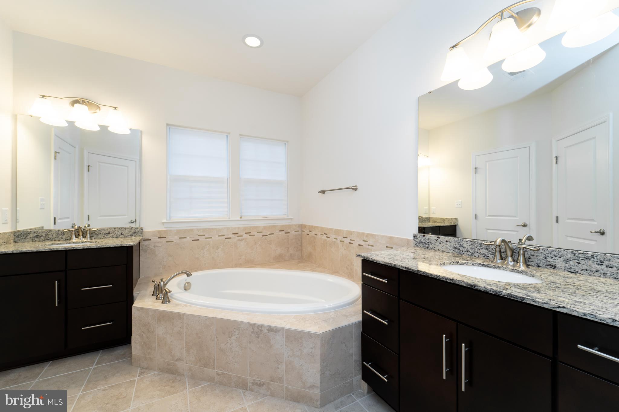 GREENBELT STATION - Residential