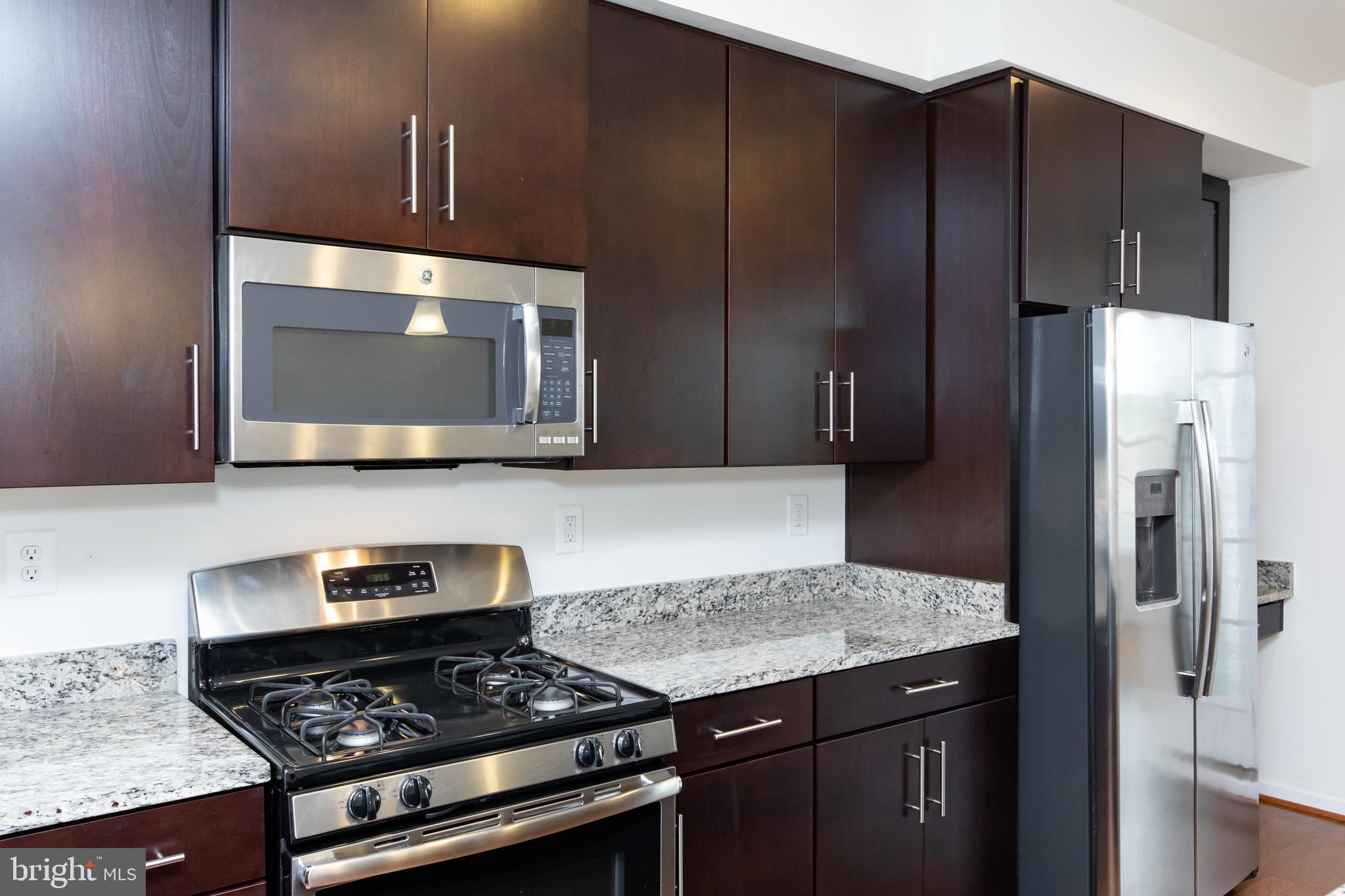 GREENBELT STATION - Residential